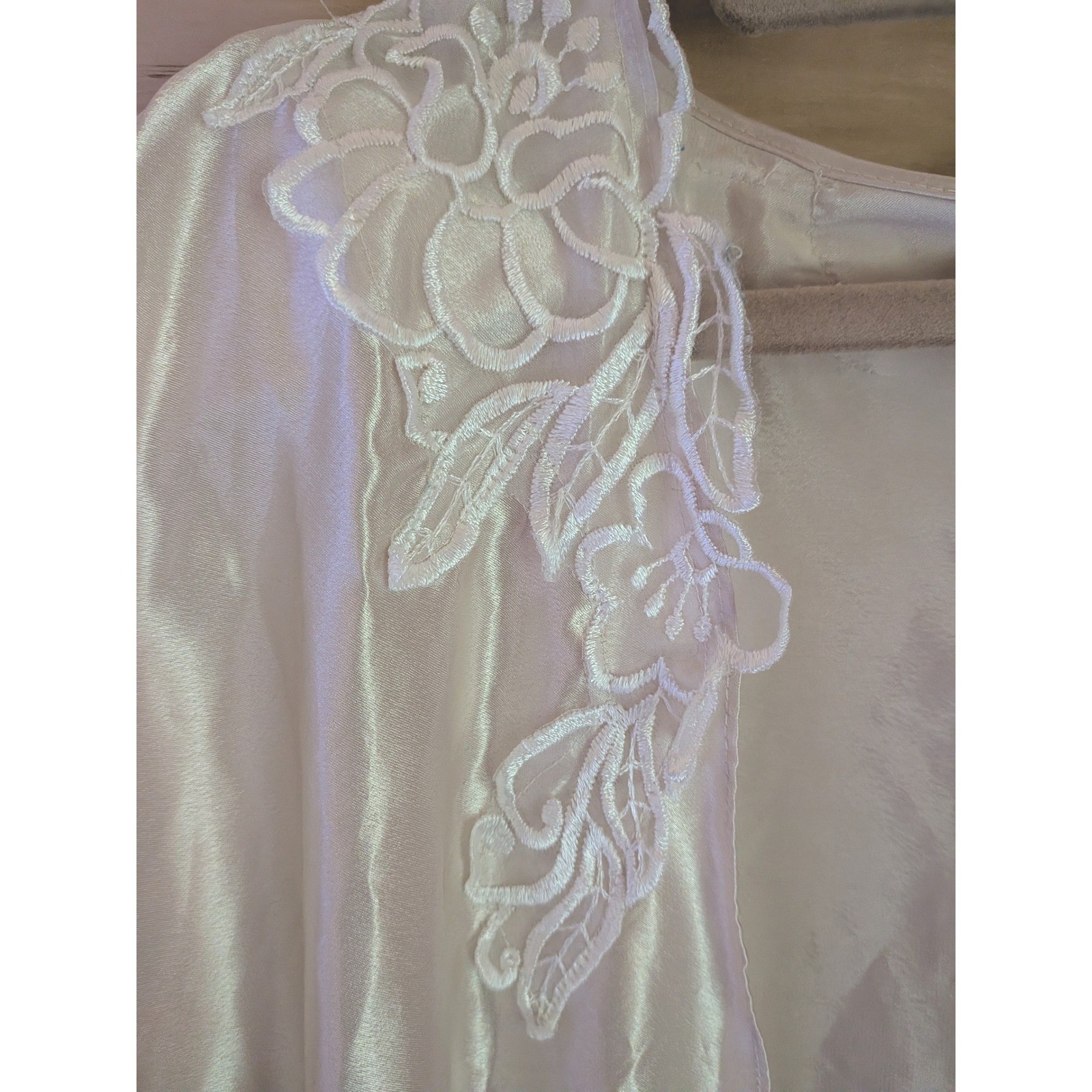 California Dynasty Robe Women M Vintage Coquette Angelcore Regencycore Glamour