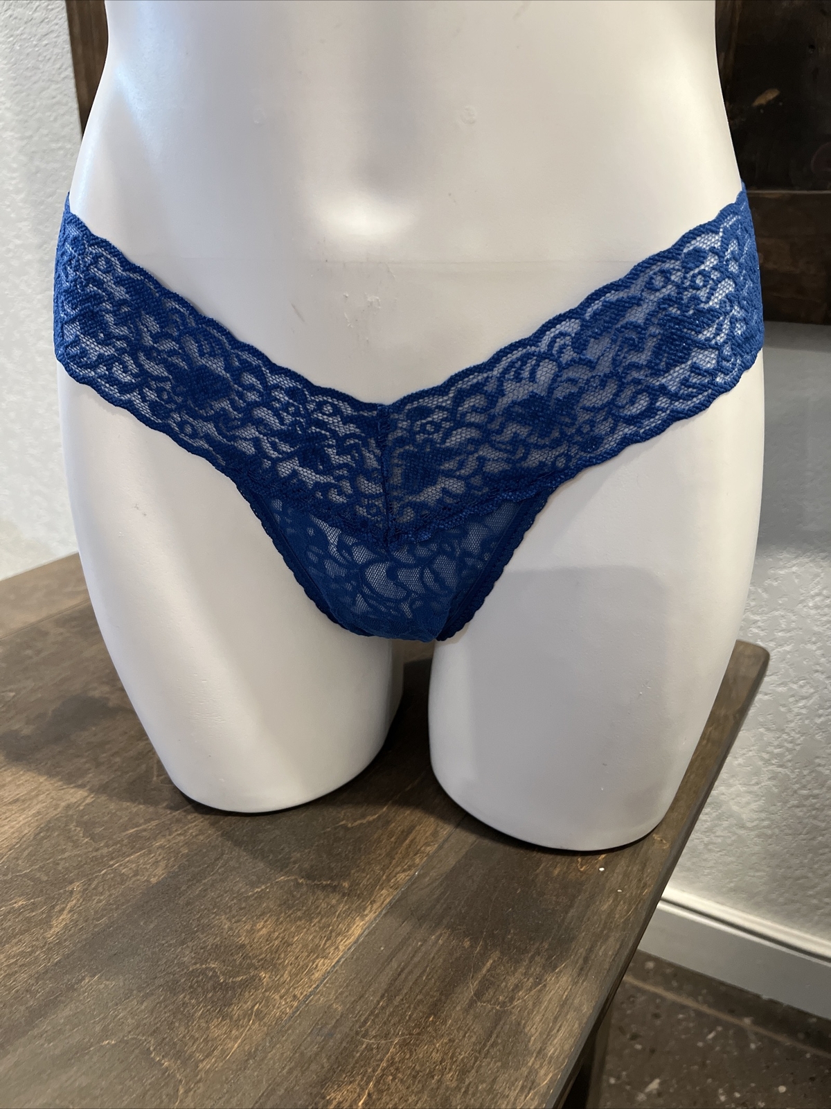 Nwt Vintage Rare VICTORIA’S SECRET Thong The Lacie 2013 One Size