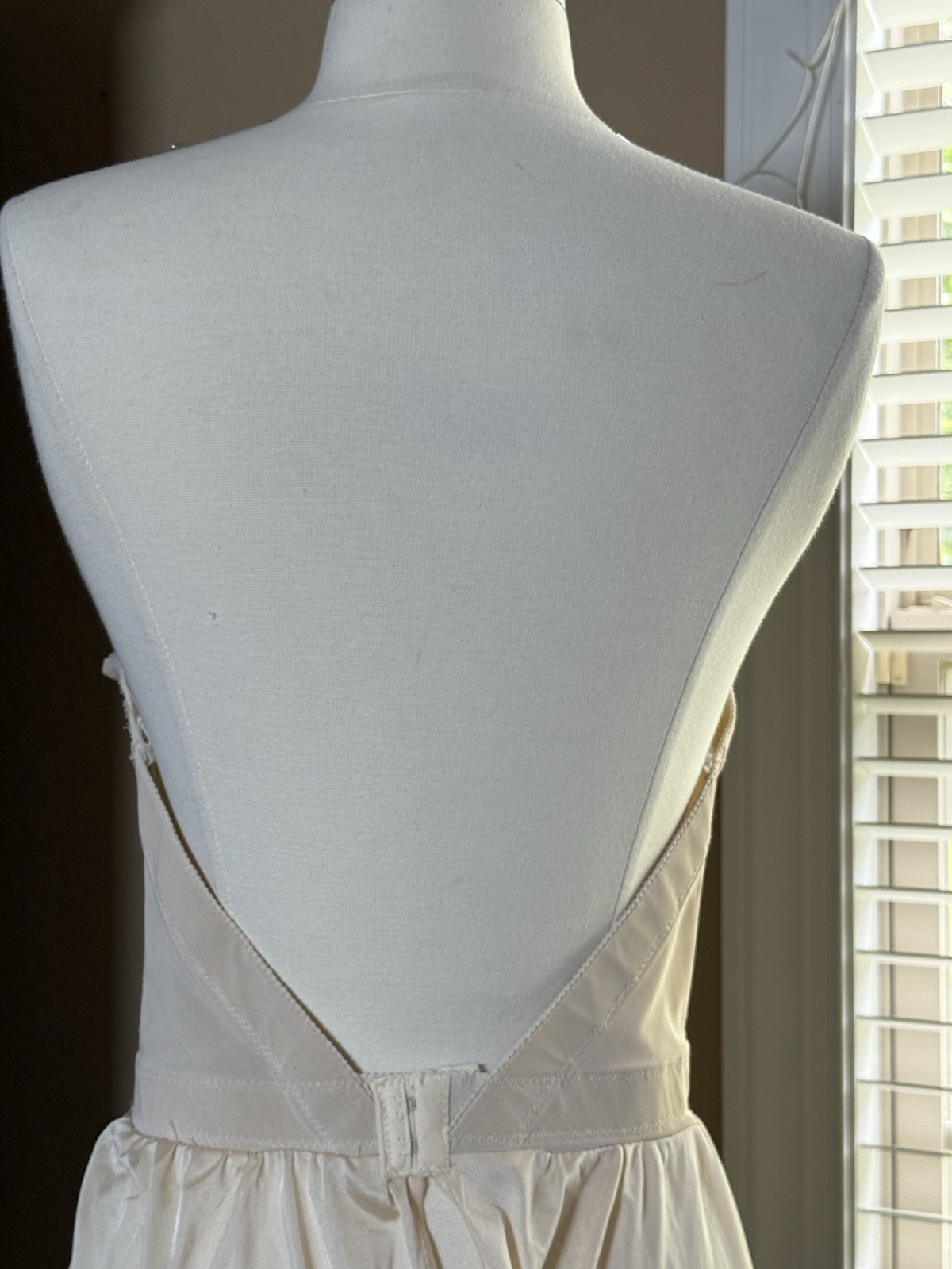 Vintage BACKTALK Young Smoothie Strouse Adler Lace Bustier Bra Dress Slip 36D