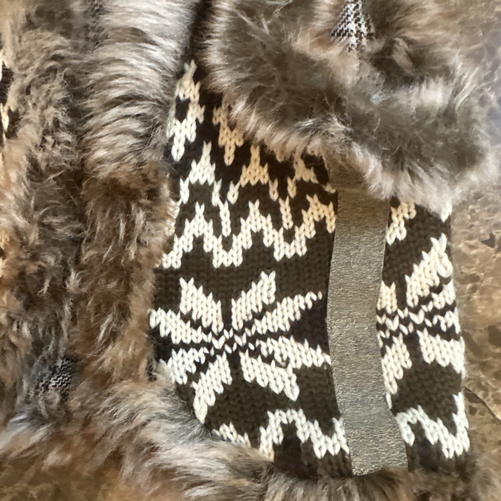 Y2K SNOWFLAKE FUR VEST S/M HIPPIE BOHO SKATER GRUNGE WHIMSIGOTH FAIRY WITCHY