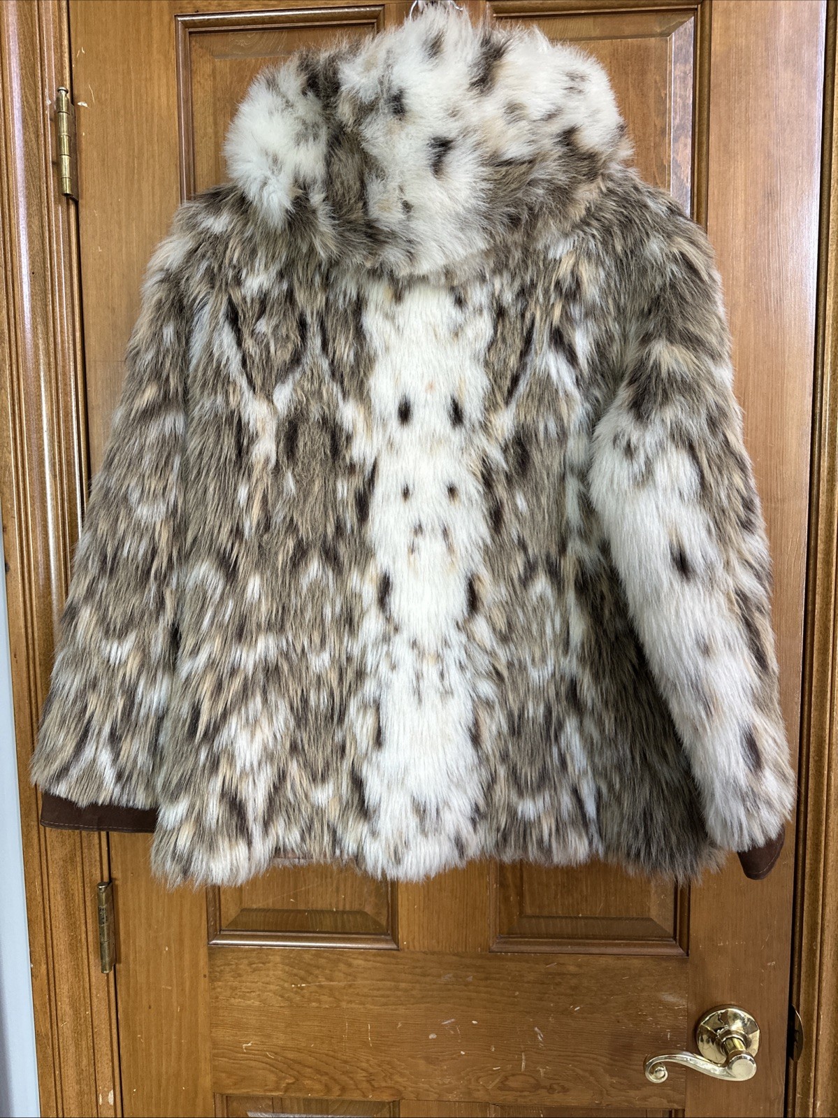 Vintage Russell Taylor Faux Lynx Jacket Small To Medium. Beautiful! Suede Trim.