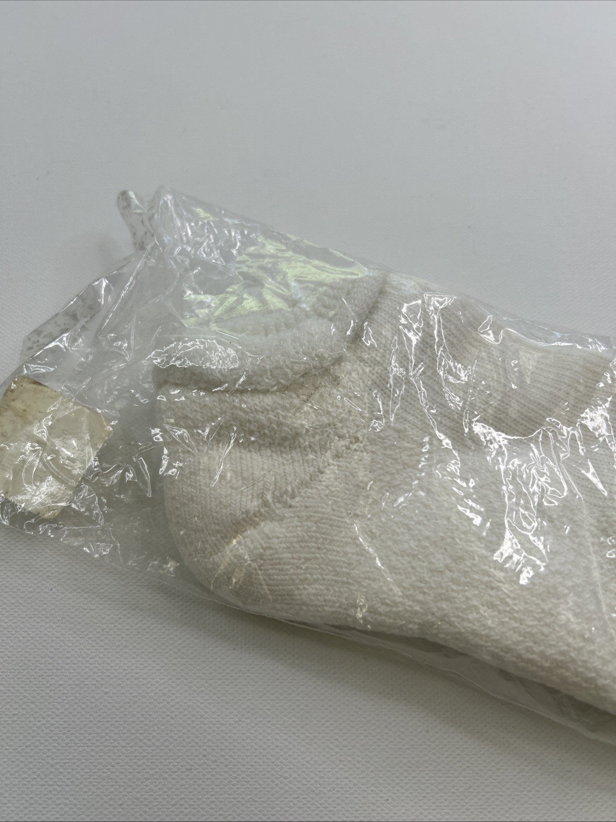 VTG Socks Women’s 9-11 White Low Cut Cotton Sport Ankle USA Made 90s 80’s NOS.