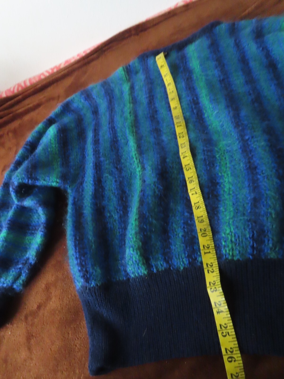 Vintage Women’s Blarney Woollen Mills pure new Wool Ireland Sweater no size