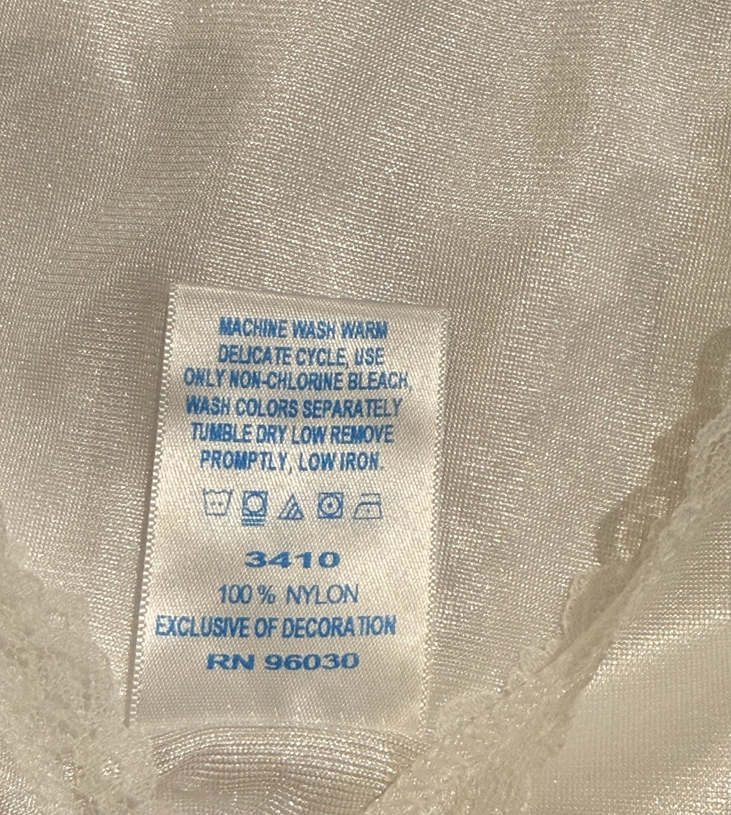 Velrose Women’s Full Slip White Size 38 Nylon