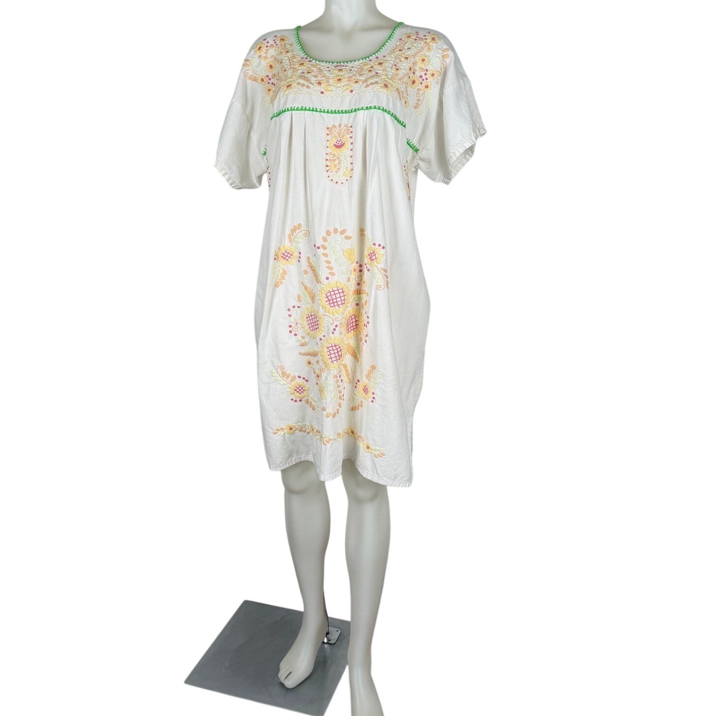 VTG Mexica Huipil Dress Sunflower White Cotton Hand Embroidered Boho Midi L/XL