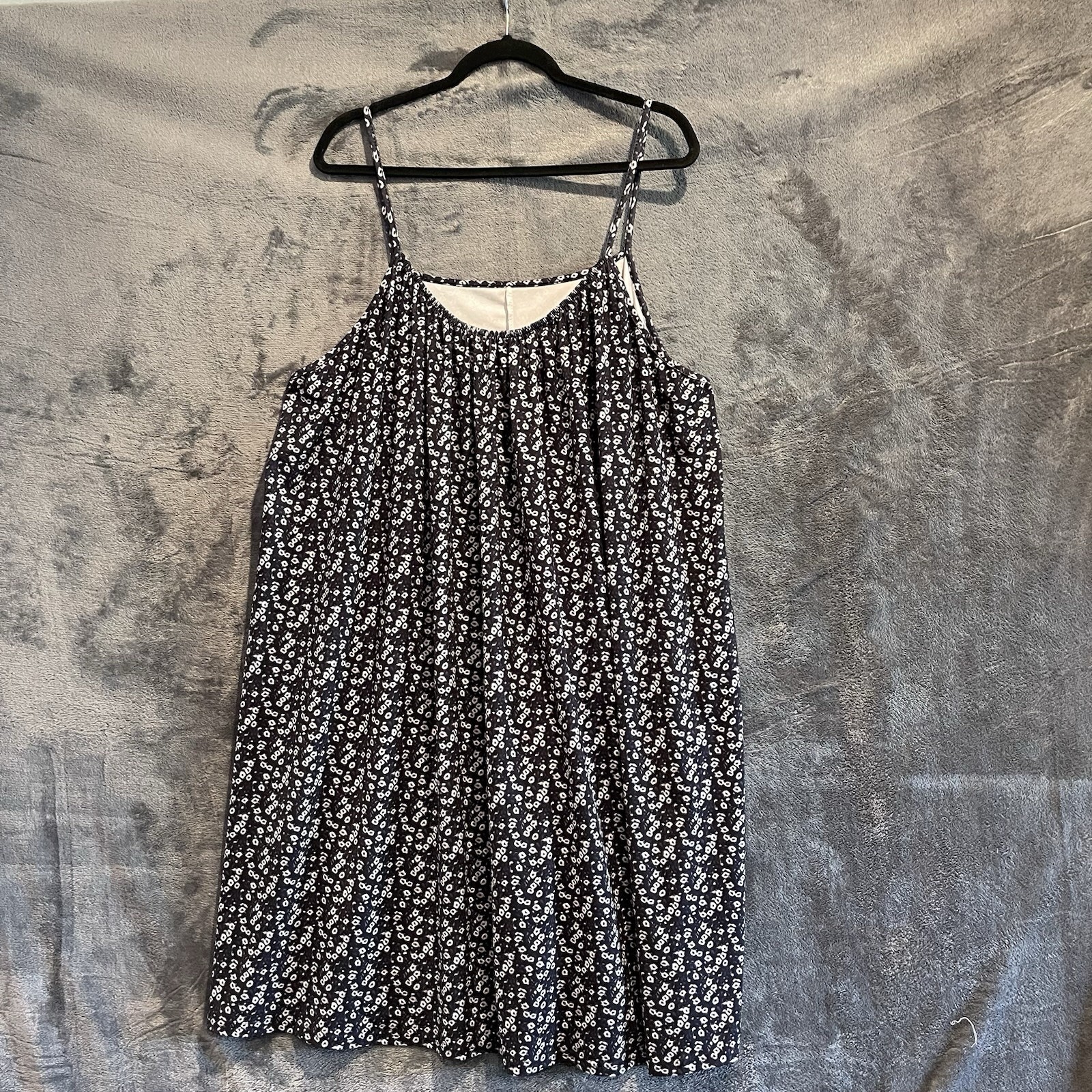 Women’s Plus Size 5X House Dress Nightgown Black White Casual
