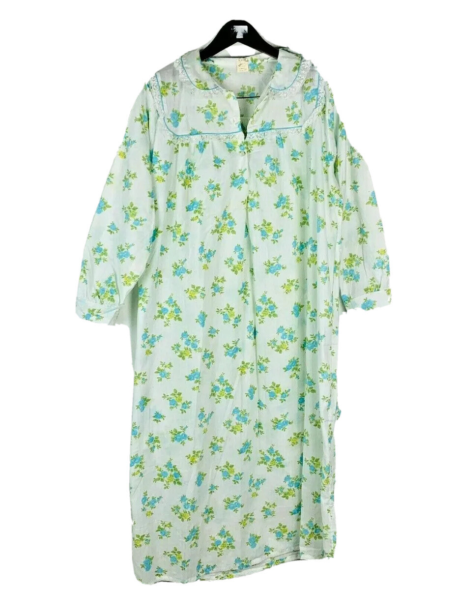 Vintage night gown NWT White Green Floral white ruffles light size 38 large