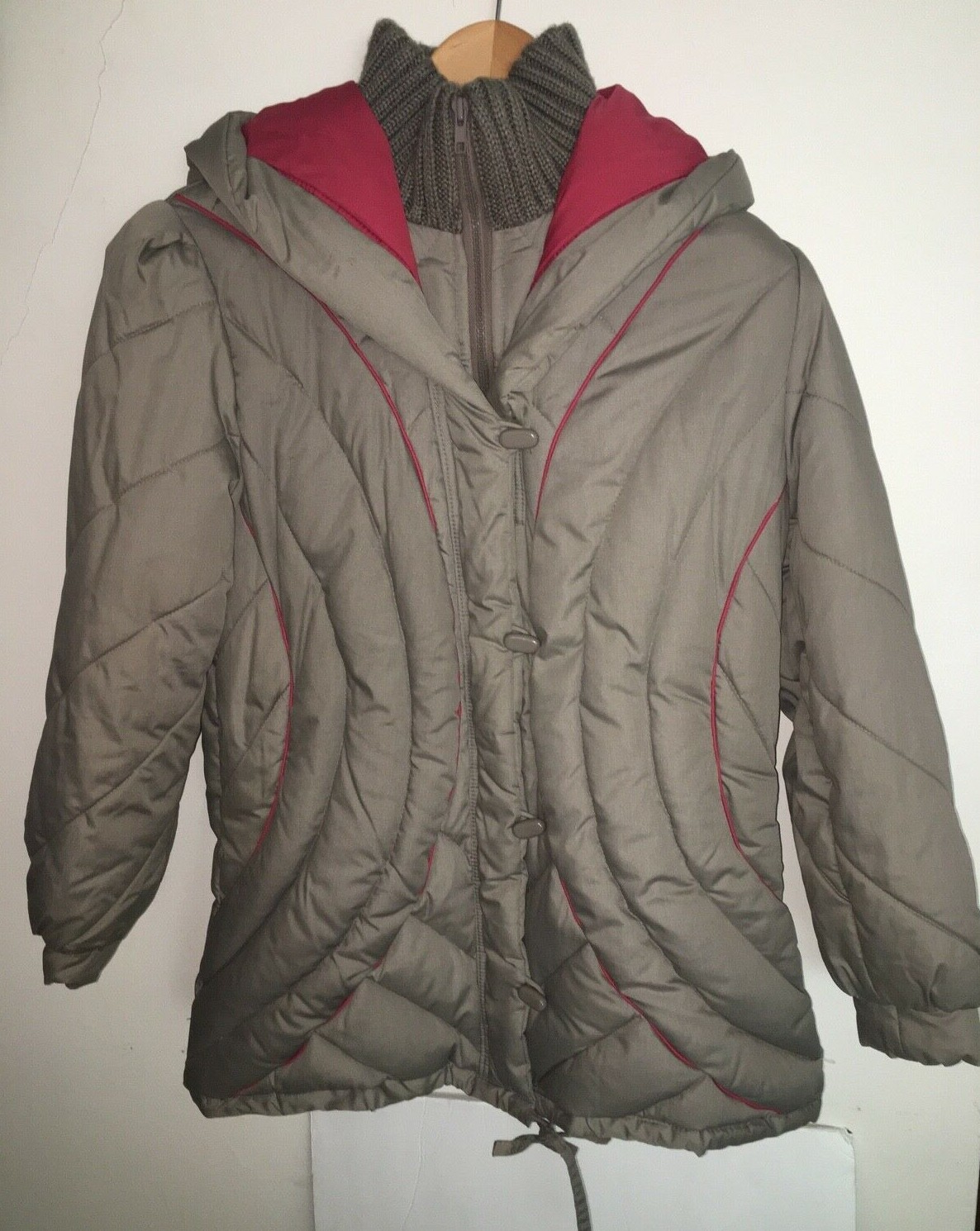 VTG Foxland by Lanson Down Puffer Quilted Coat 80s Gray Maroon Hood Womens Sz S