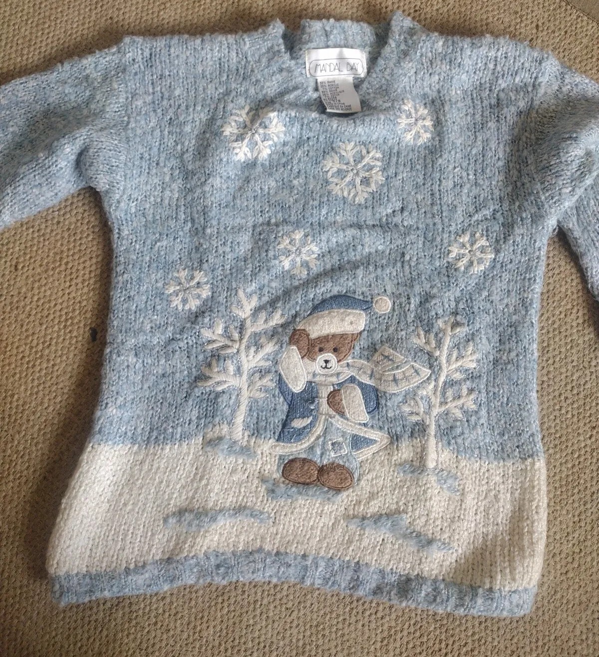 Vintage 80s Teddy Bear Chunky Knit Winter Snowflake Sweater. Mandal Bay Size 7/8