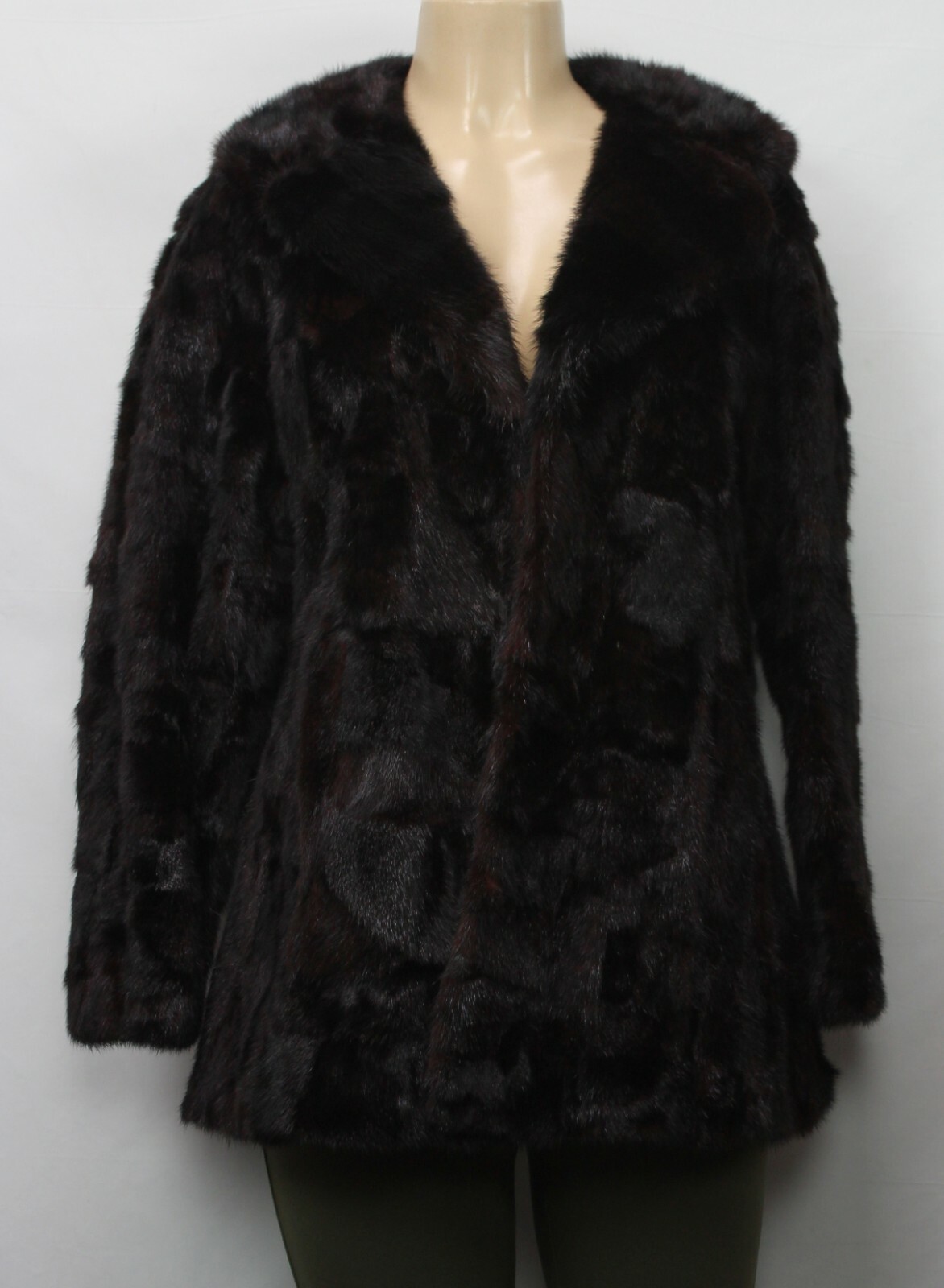 Fur-House George M.Trahos & Sons Women’s Fur Coat Brown Athens Greece