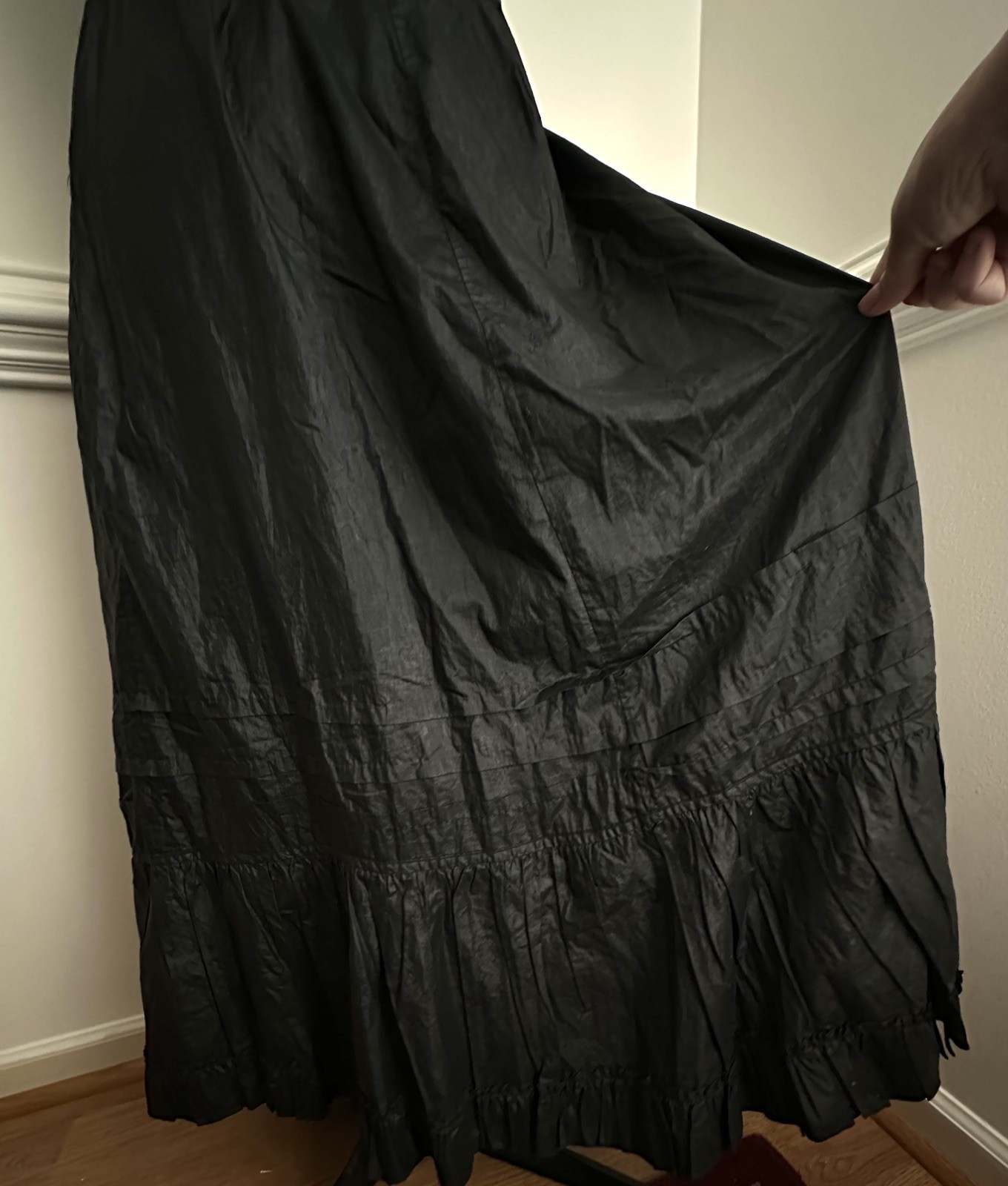 Antique Victorian Black Polished Cotton Petticoat Ruffle 31″ Waist Vintage 1890s