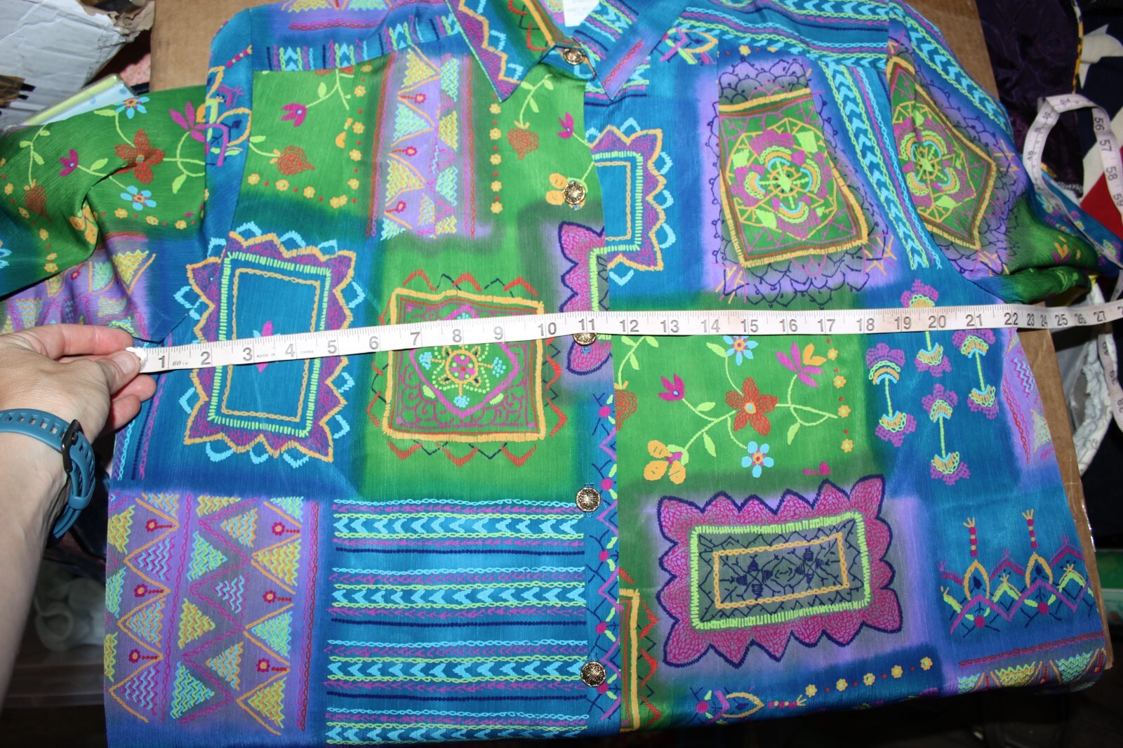 (2) Vintage 90s Picture Frames Summer Tapestry Shirts Maggie Sweet Size Medium