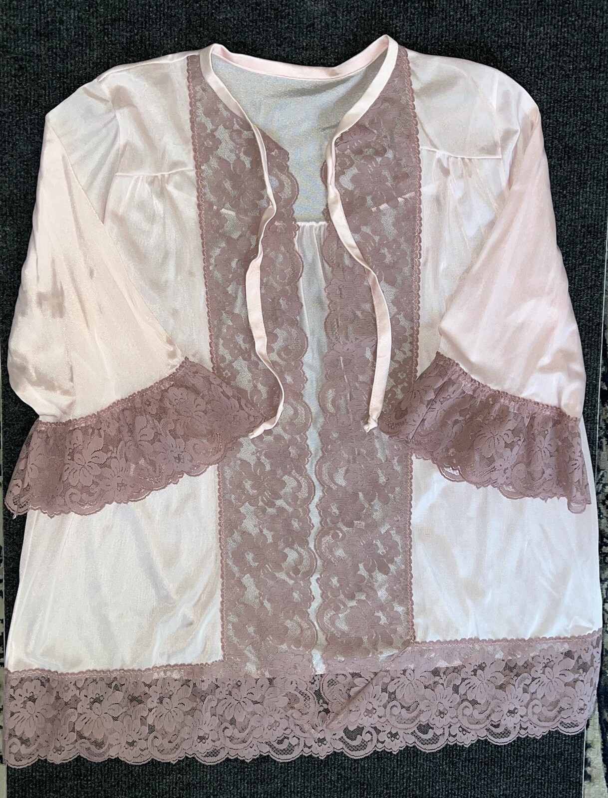 Vintage Henson Kickernick Bed Jacket Duster Silky Nylon w/Lace Trim Large USA
