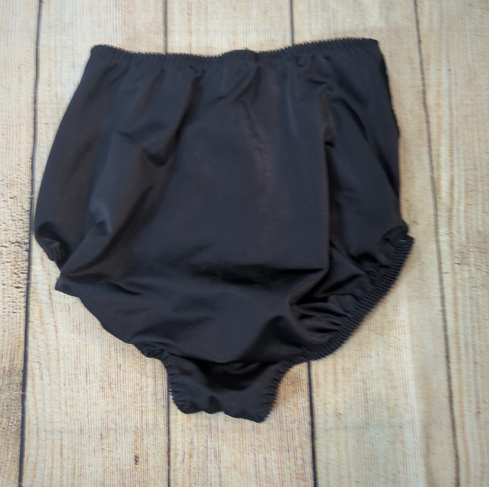 vintage high Waisted Black Chantilly Lace Satin panties Sexy Large NWOT