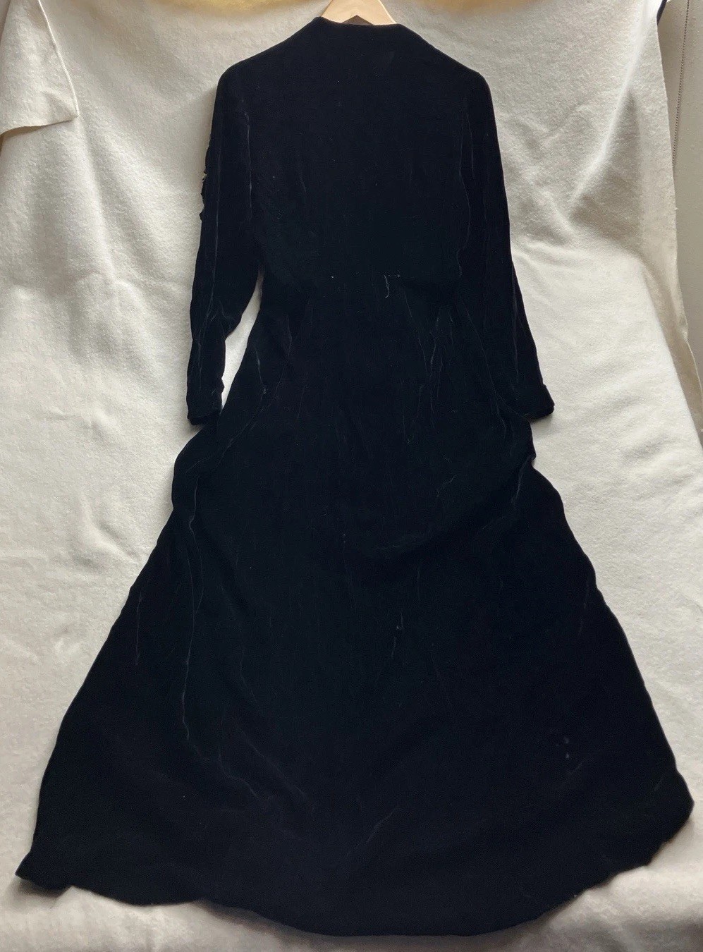 1950’s Helen Lobel Black Velvet Sequence Dress 16 Talon Zipper