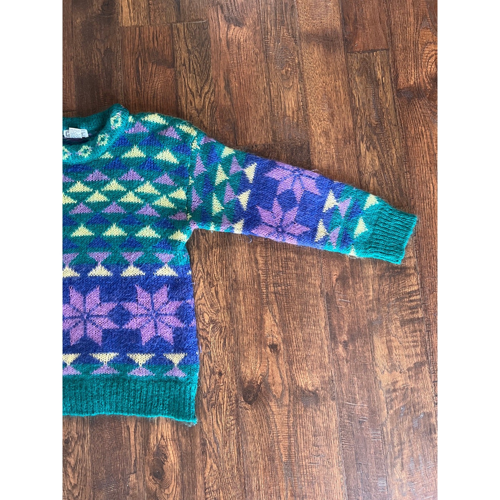 Vintage Knit Pullover Sweater – All Over Geometric Pattern – Gallagher – Small