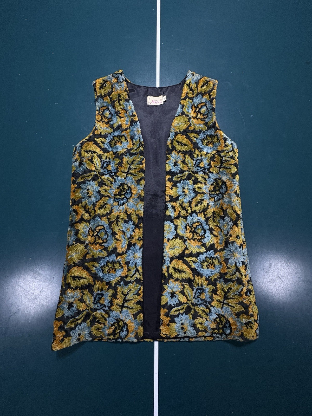 Vintage 70s Aladdin Tapestry Vest Women’s Small Floral Leaf Boho Hippie Rare