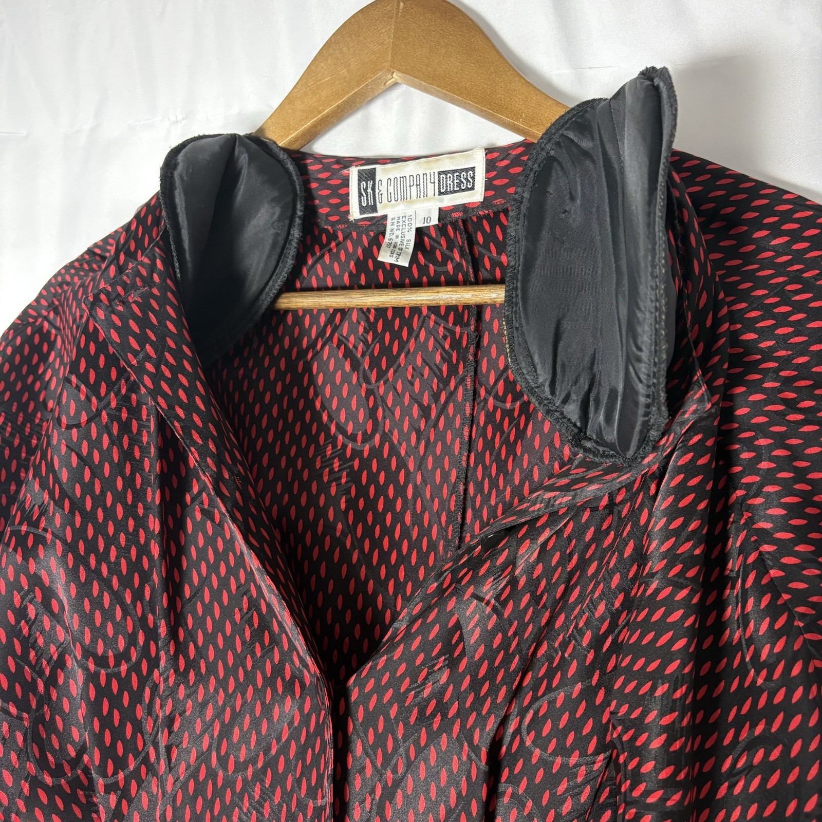 SK & Company Vintage Women’s 100% Silk Dress Red Black