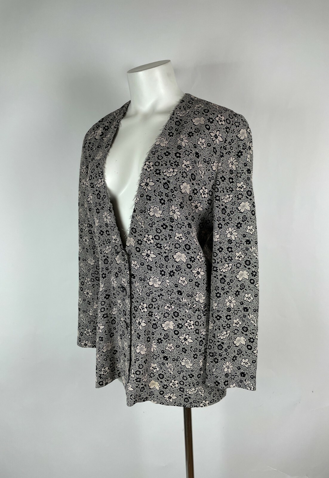 1980’s Vintage floral gray SAVANNAH fringed trim Jacket 4