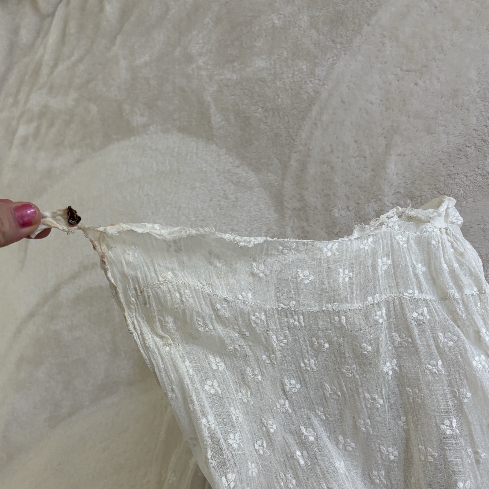 Antique 1800’s White Lace Women’s 42 In Long Skirt W/ Pocket Tiered Ruffles VTG