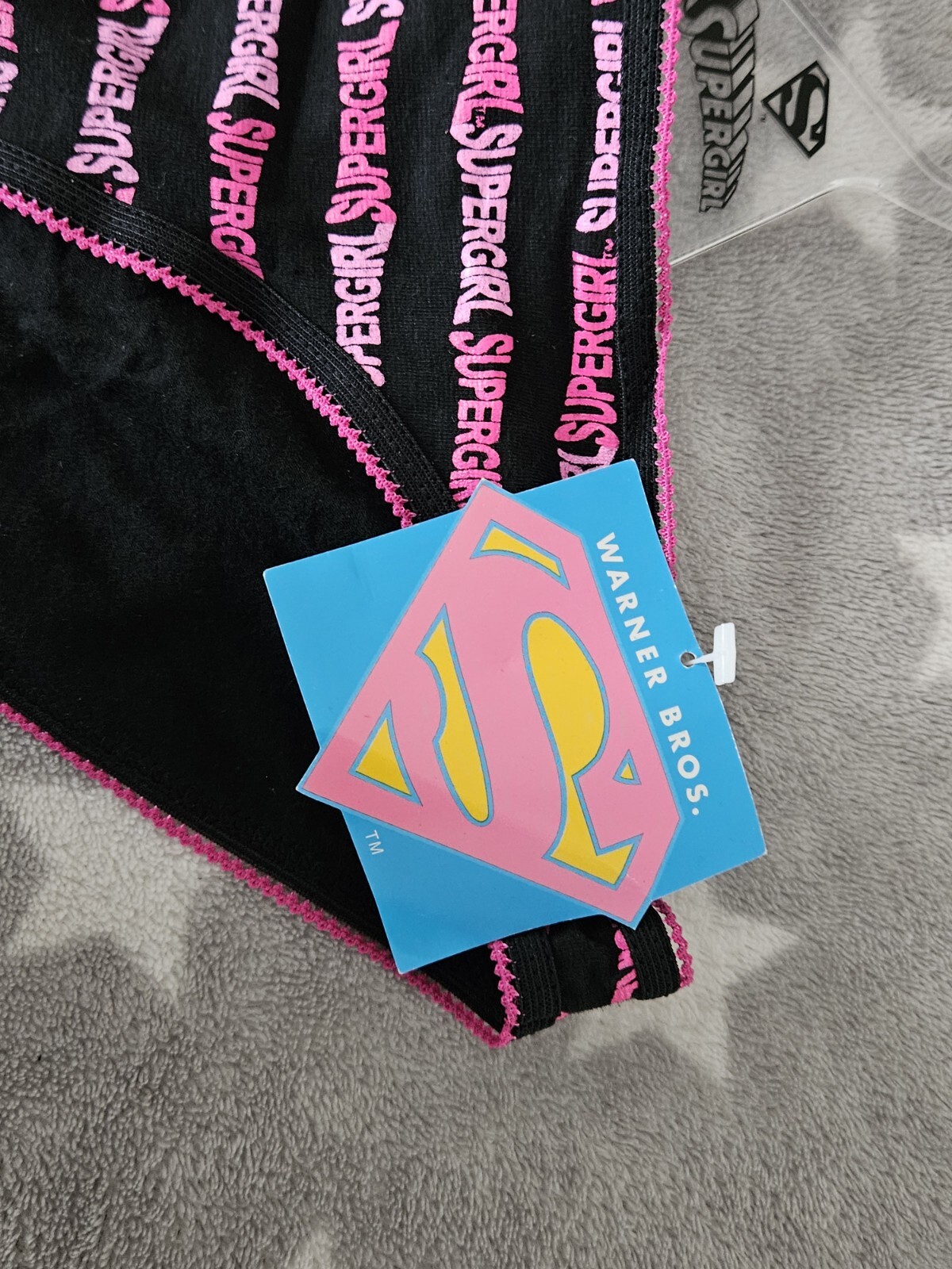 SuperGirl Intimates Women’s Bikini Panties Size: MEDIUM Color: BLACK/PINK