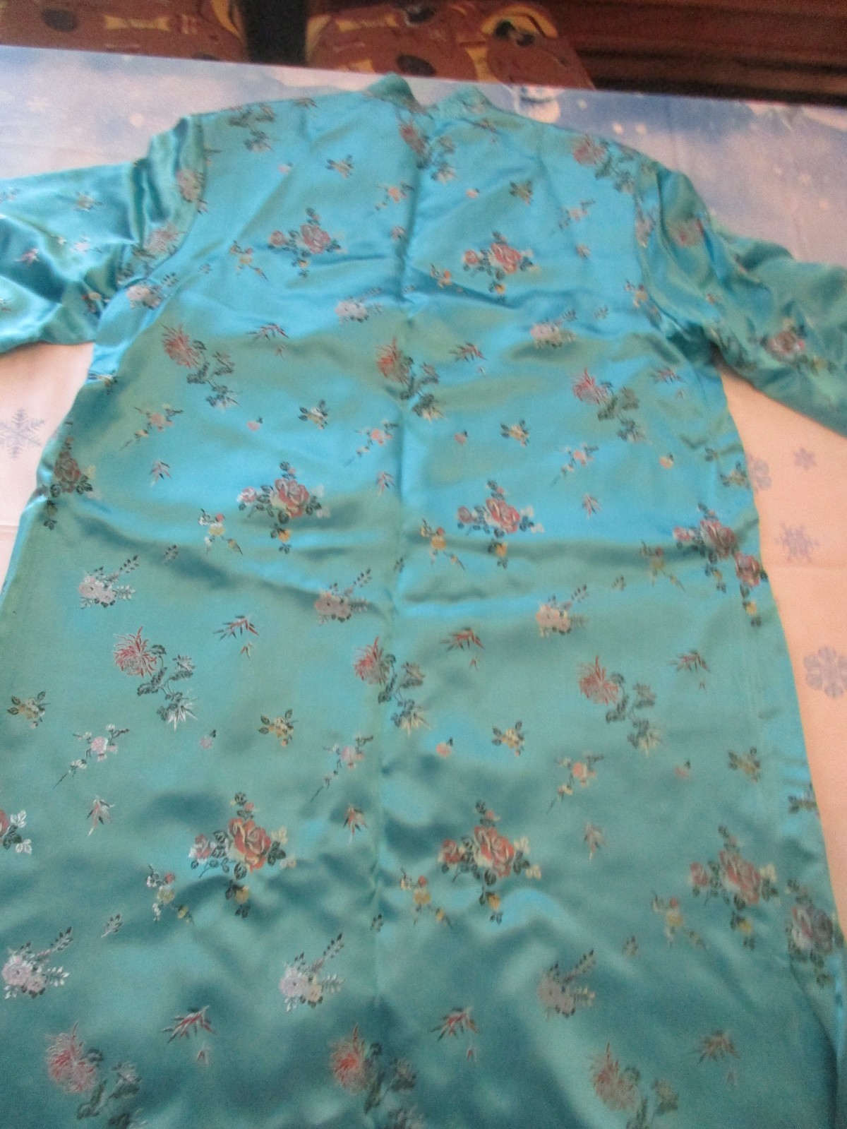 Vintage Turquoise Satin Brocade Asian Floral Robe – Size 42 – 1940s/60’s