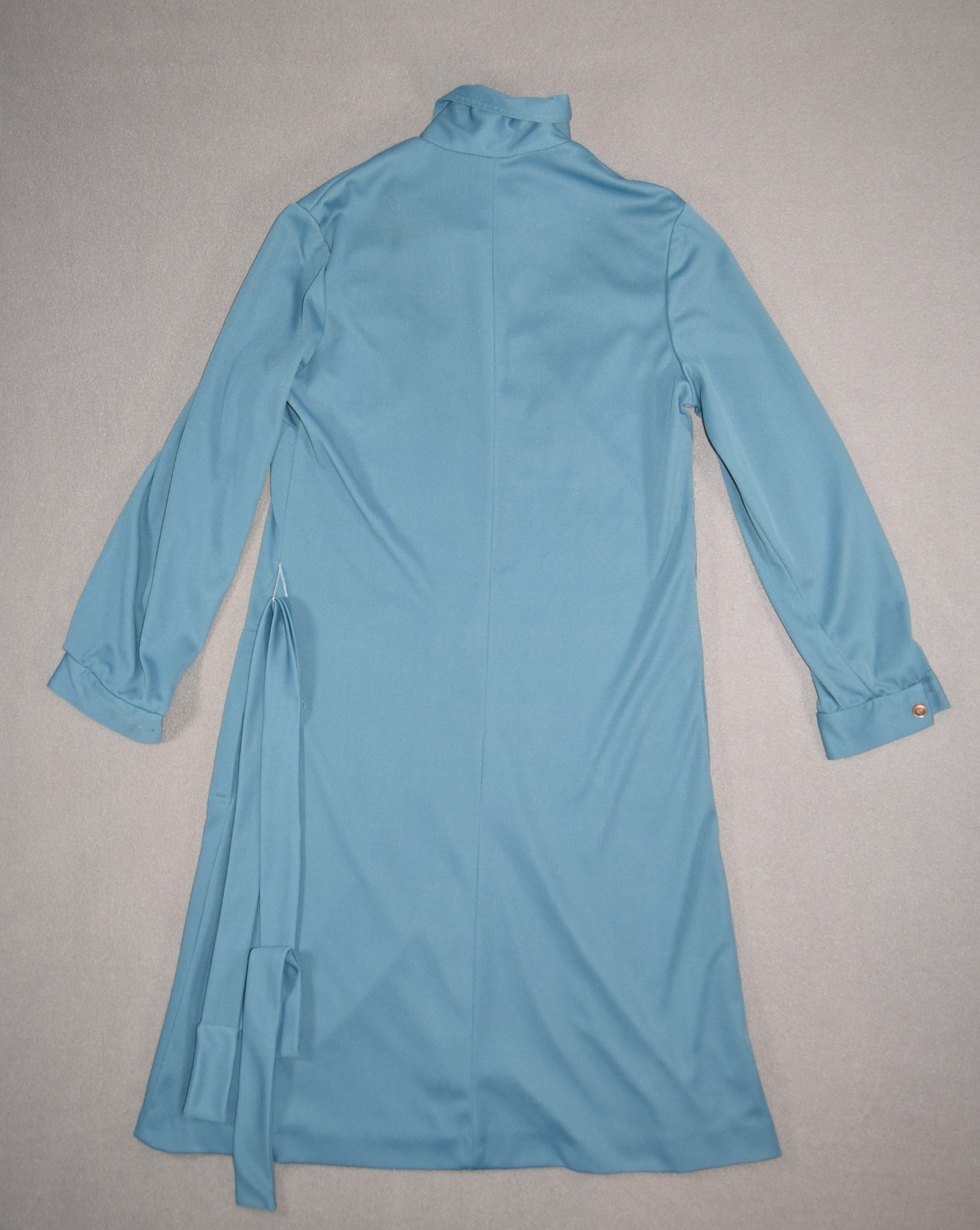 Vintage Shirt Dress Womens Medium Blue Honeycomb Belted 1/2 Button Daggar ILGWU