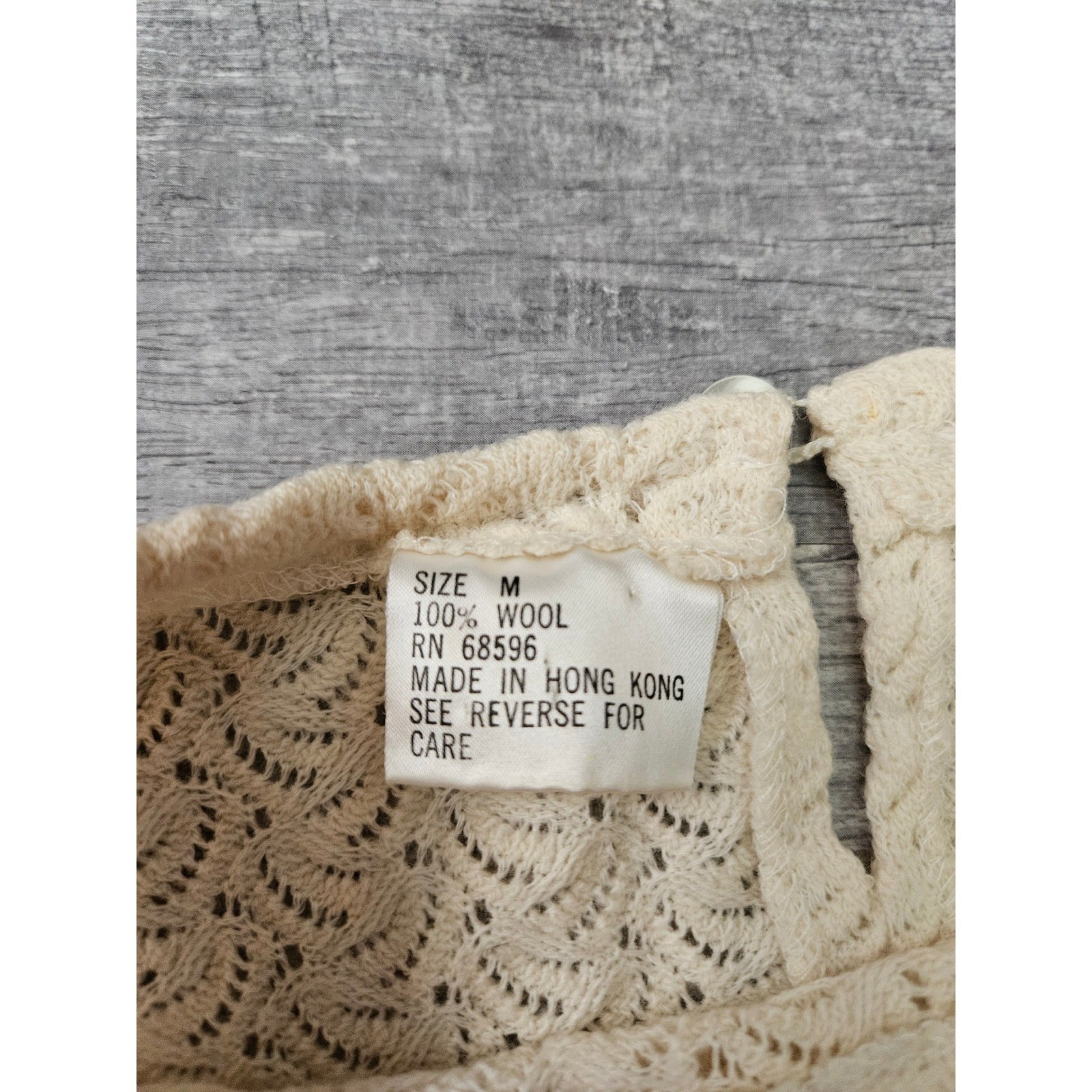Vintage 100% Wool Cream Open Knit Long Sleeve Sweater Top Size Medium