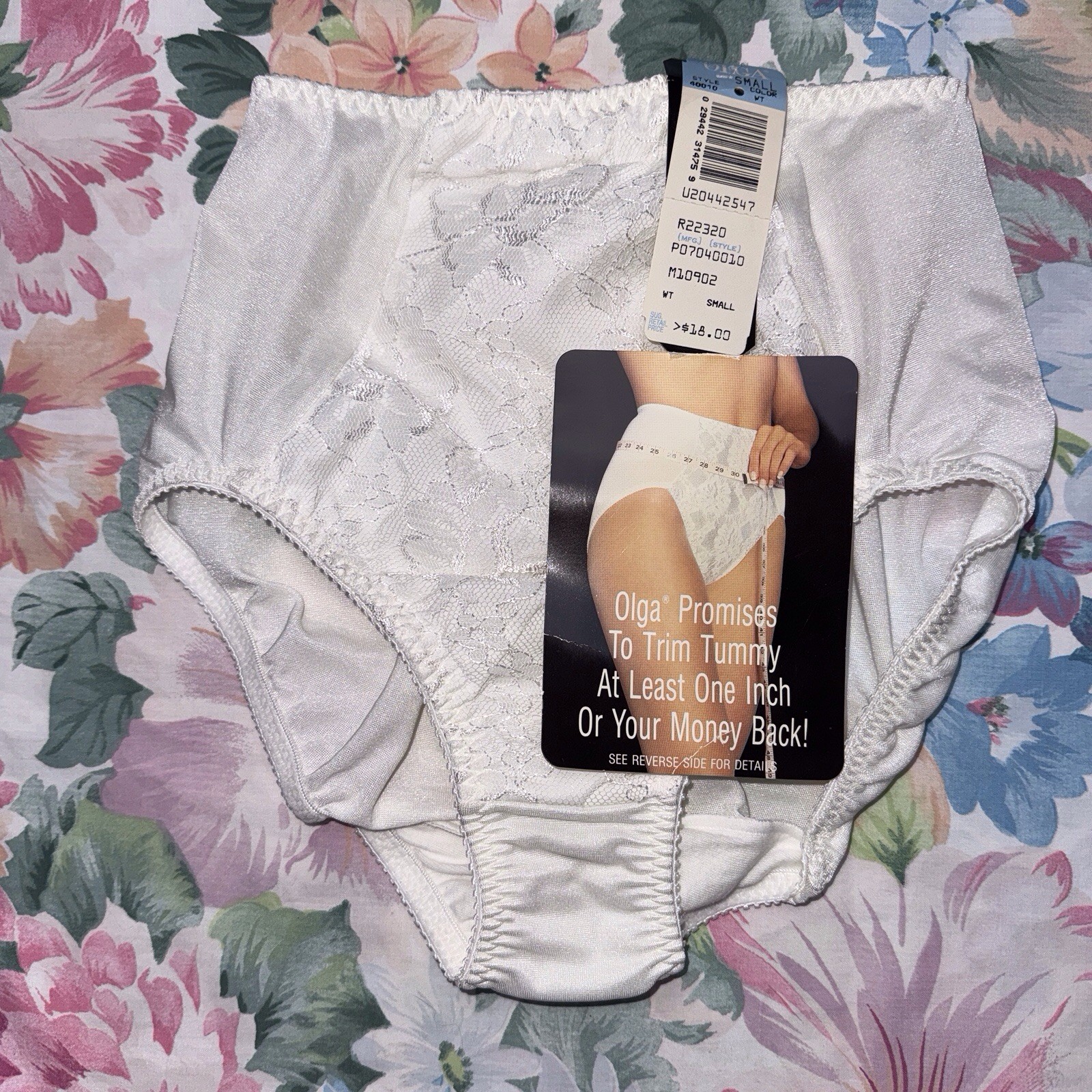 VTG Olga Panties Second Skin Satin Lace Overlay Back Seam Size S 40010 White