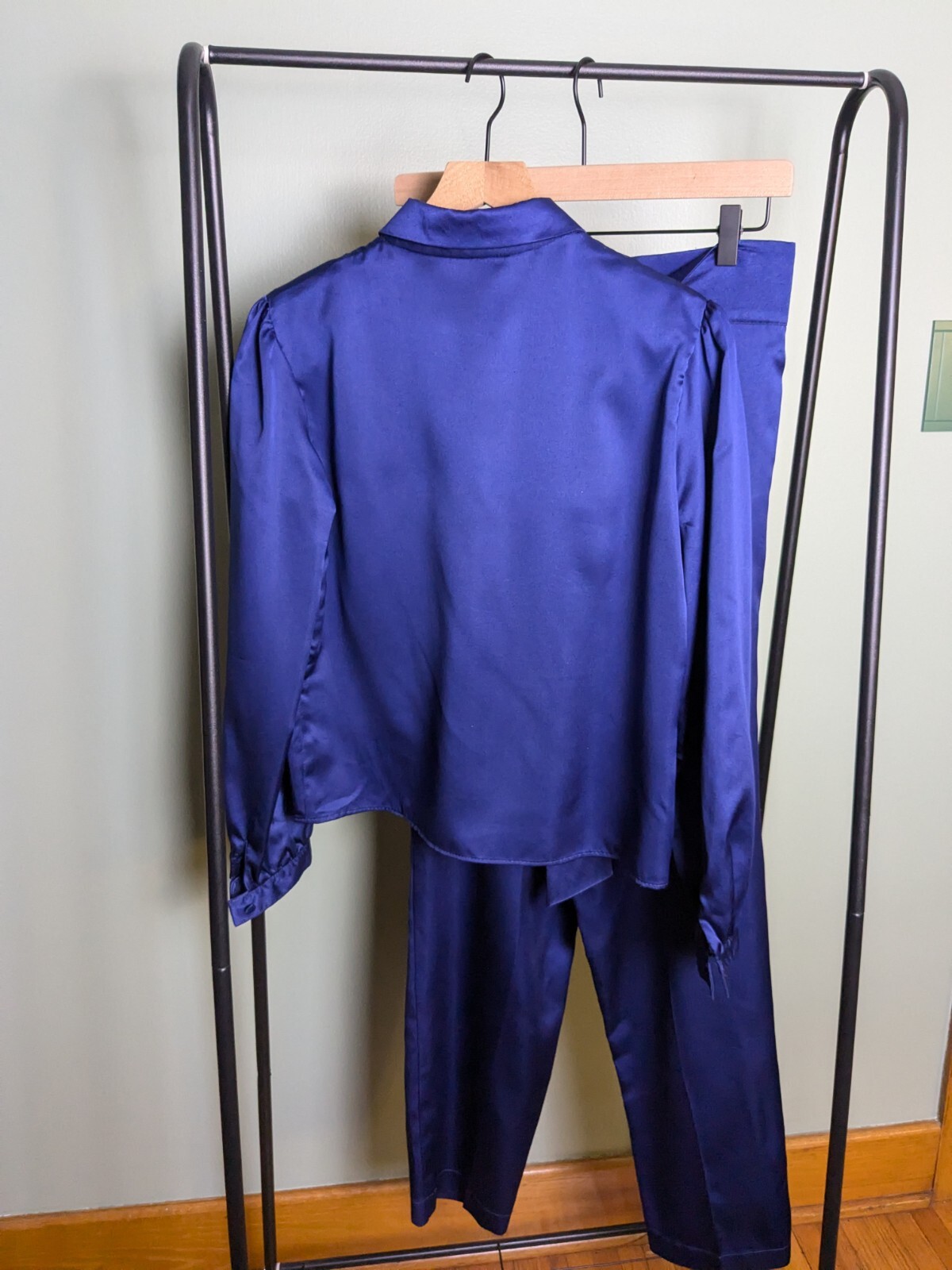 Vintage Maggy London 2 Piece Silky Blue Pajama Set