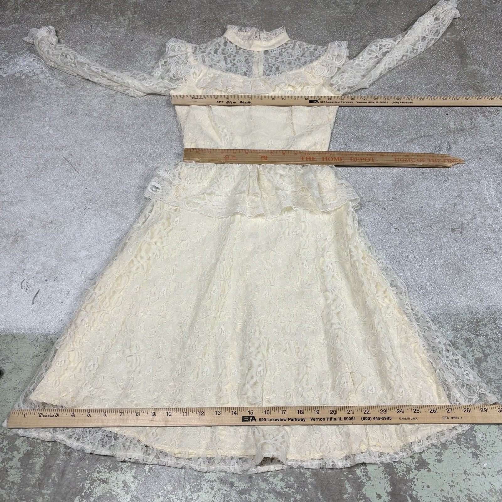 Vintage 1970s Bohemian Whimsical Prairie Lace Ivory Dress Size 8/9 Cottagecore