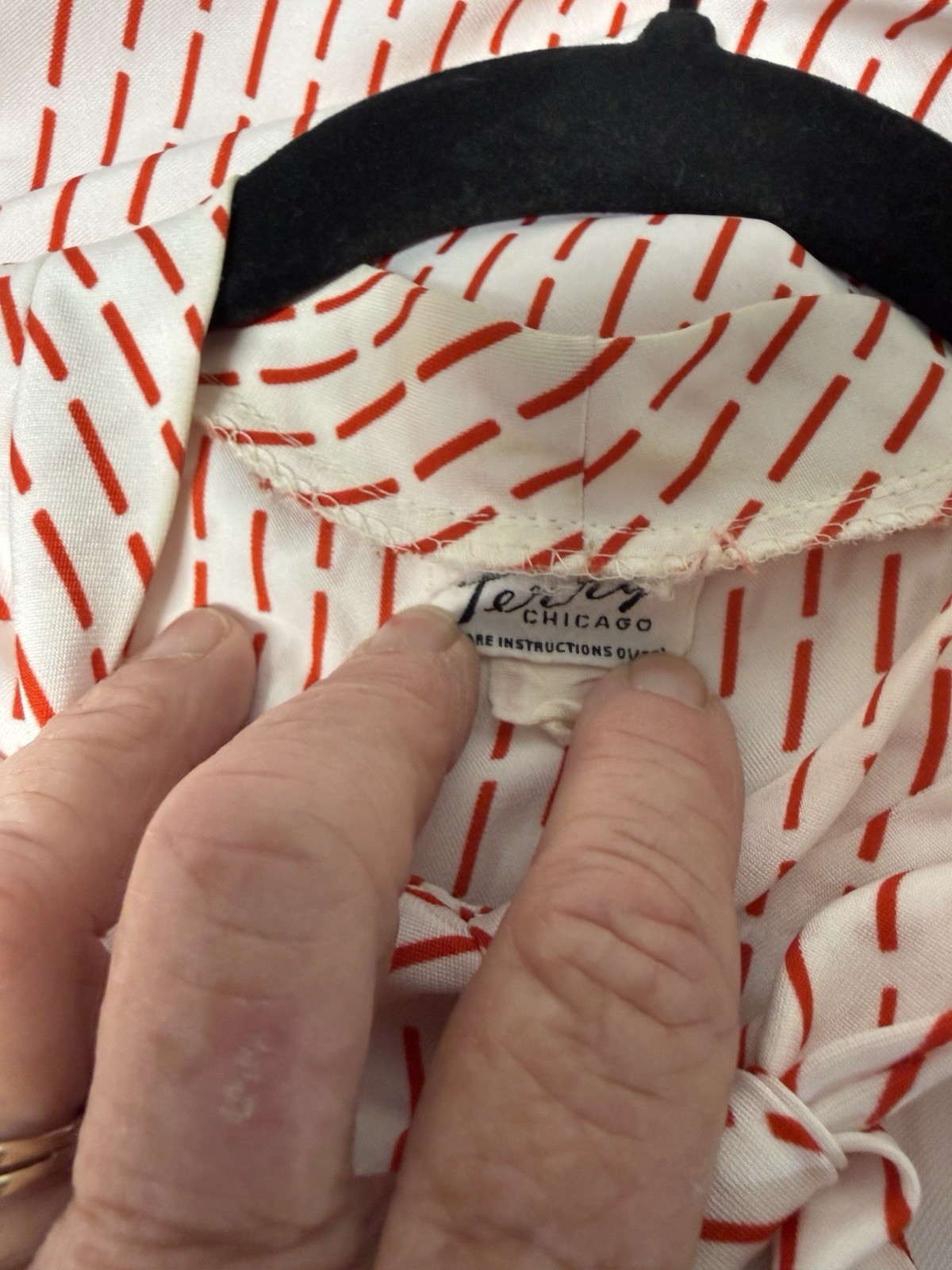Vintage Terry Chicago Women’s Blouse Tie Bow Top Red/white