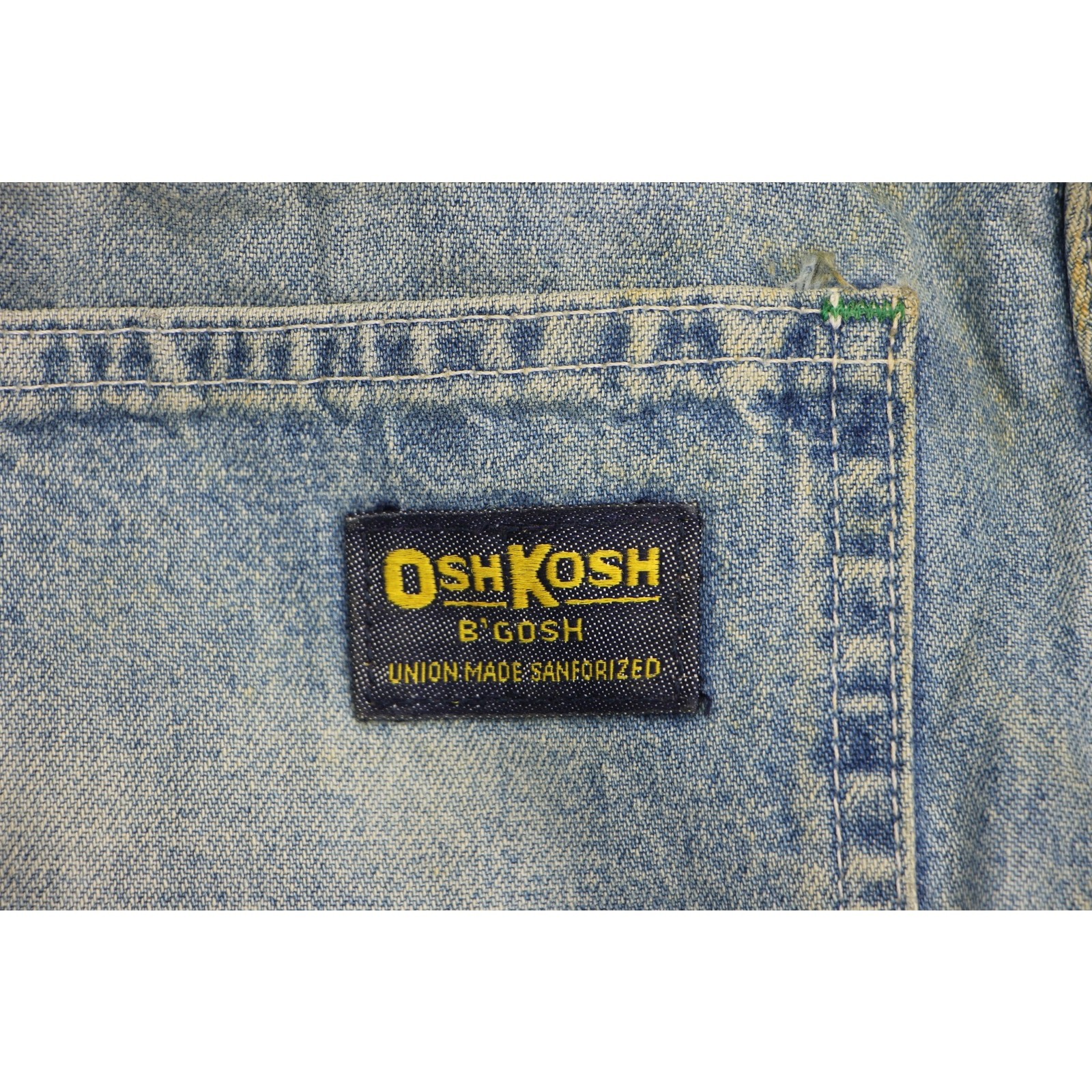 80s Vintage OshKosh B’gosh Workwear Jeans 33