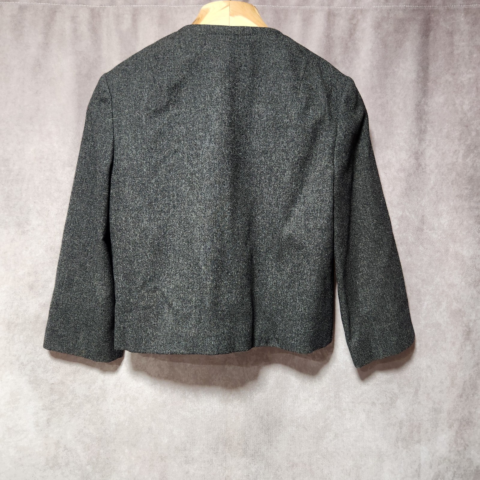 Vintage women’s 2pc PENDLETON Suit Jacket Skirt set Dark Gray 100% Wool size 10