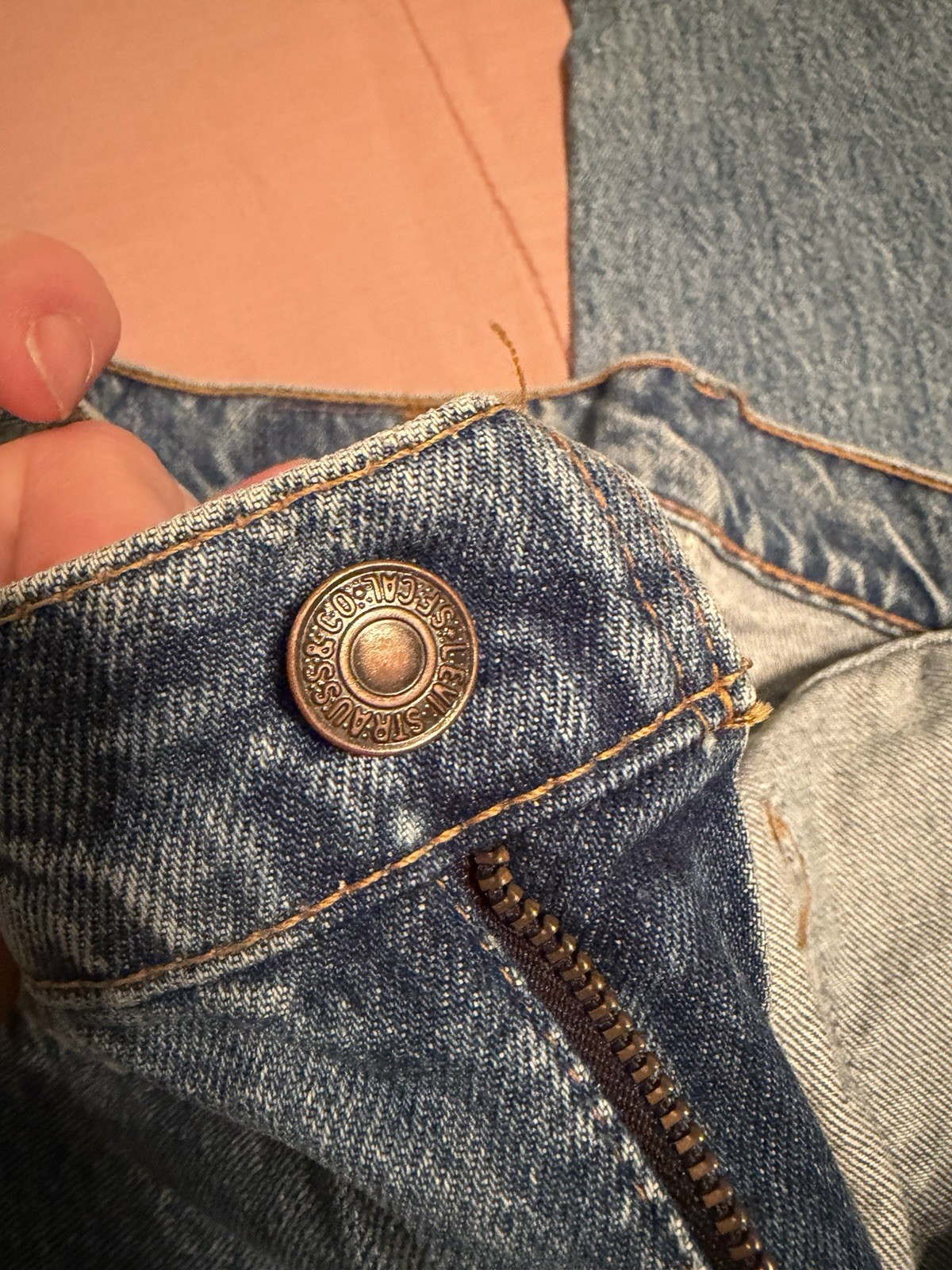 Levi Jean 27×32 Orange Tab 550 Relaxed Fit Tapered Leg Student