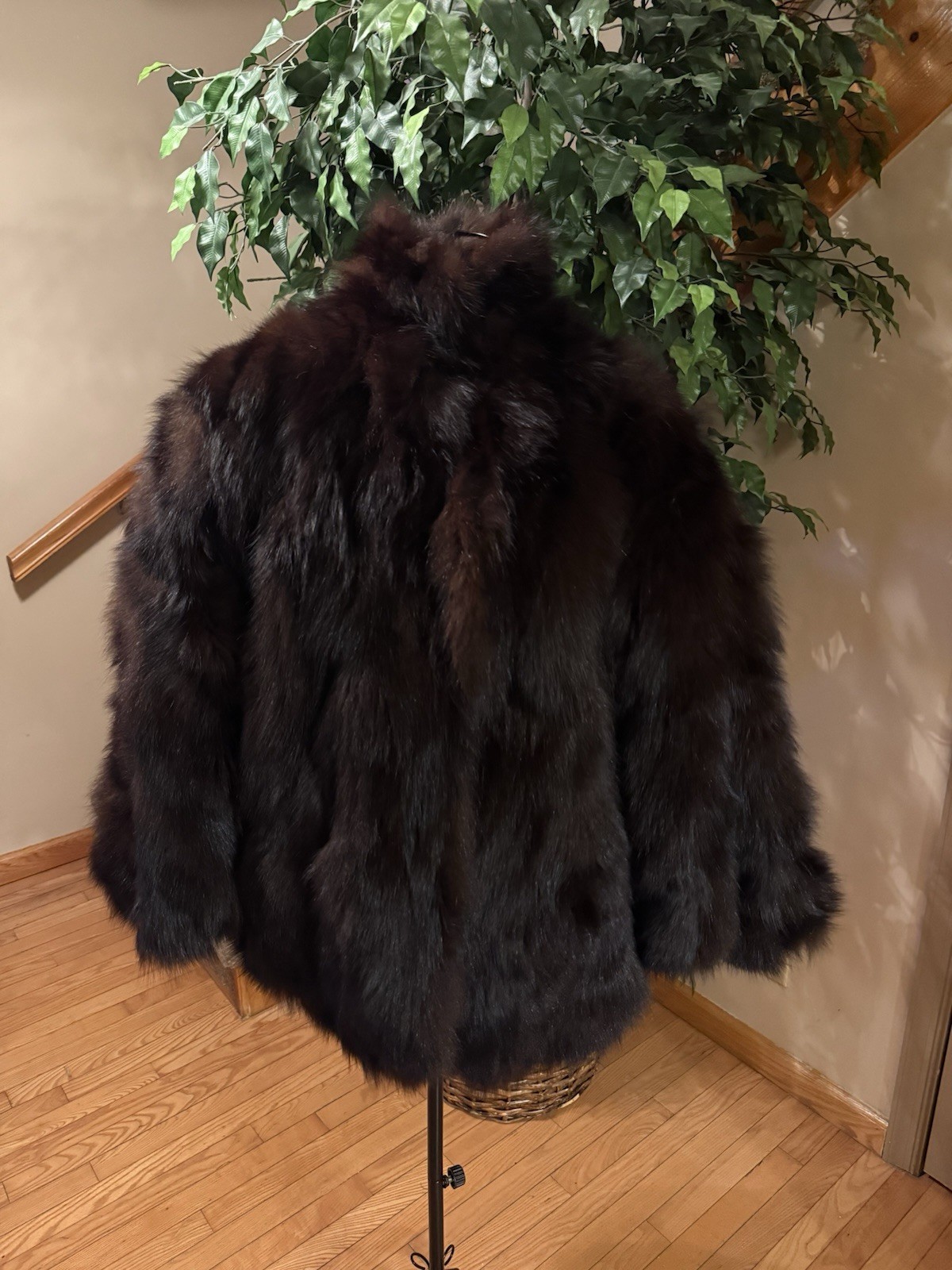 Vintage Furessence by Vivian Amato Fox Fur Batwing Coat Dolman Cape Glam 80’s