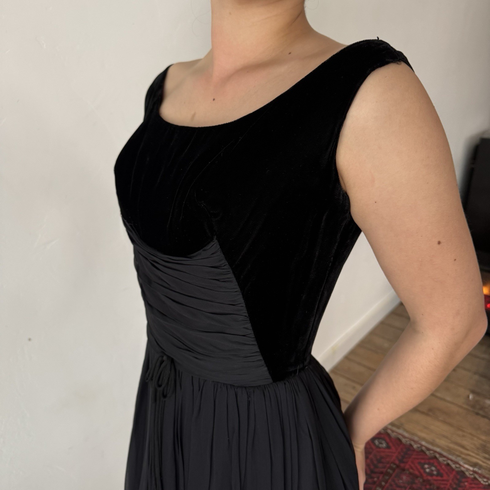 Vintage Union Made Darling Black Midi Dress Size 00 EST 1950s Antique Frock
