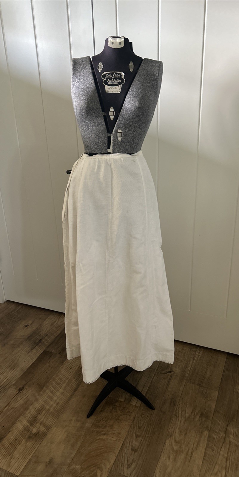 Antique White Heavy Ribbed Cotton Petticoat Patched Area