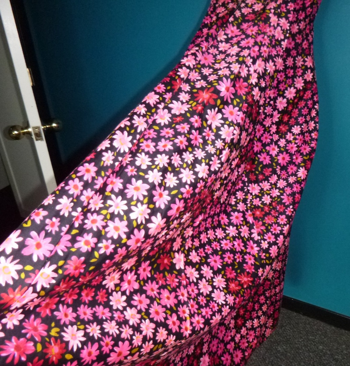 Vtg Charlotta Of California By Glazier Flower Power Maxi Dress PINK Daisies Sz M