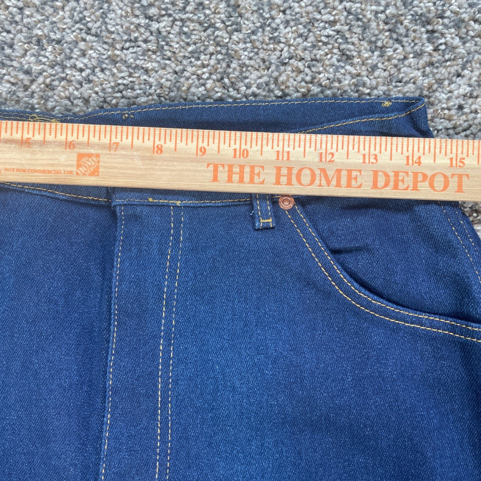Vintage Lee Women’s 29×34 Jeans High Waisted Straight Leg Dark Wash Indigo USA
