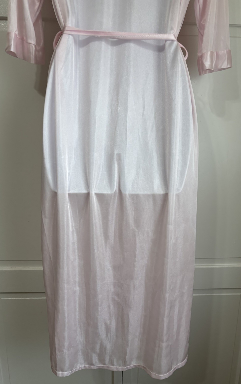 Vintage Lati Fashion Pink Midi Robe Dark Pink Embroidery Nylon Dressing Gown Med