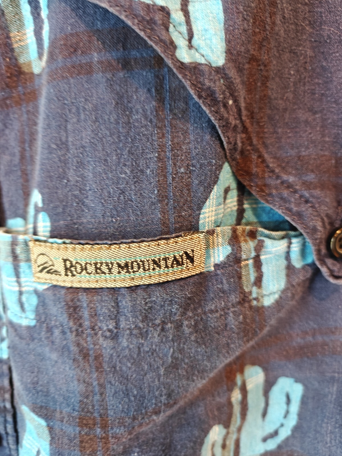 Vintage Women’s Large Western Rocky Mountain Clothing Cactus Print Plaid Shirt
