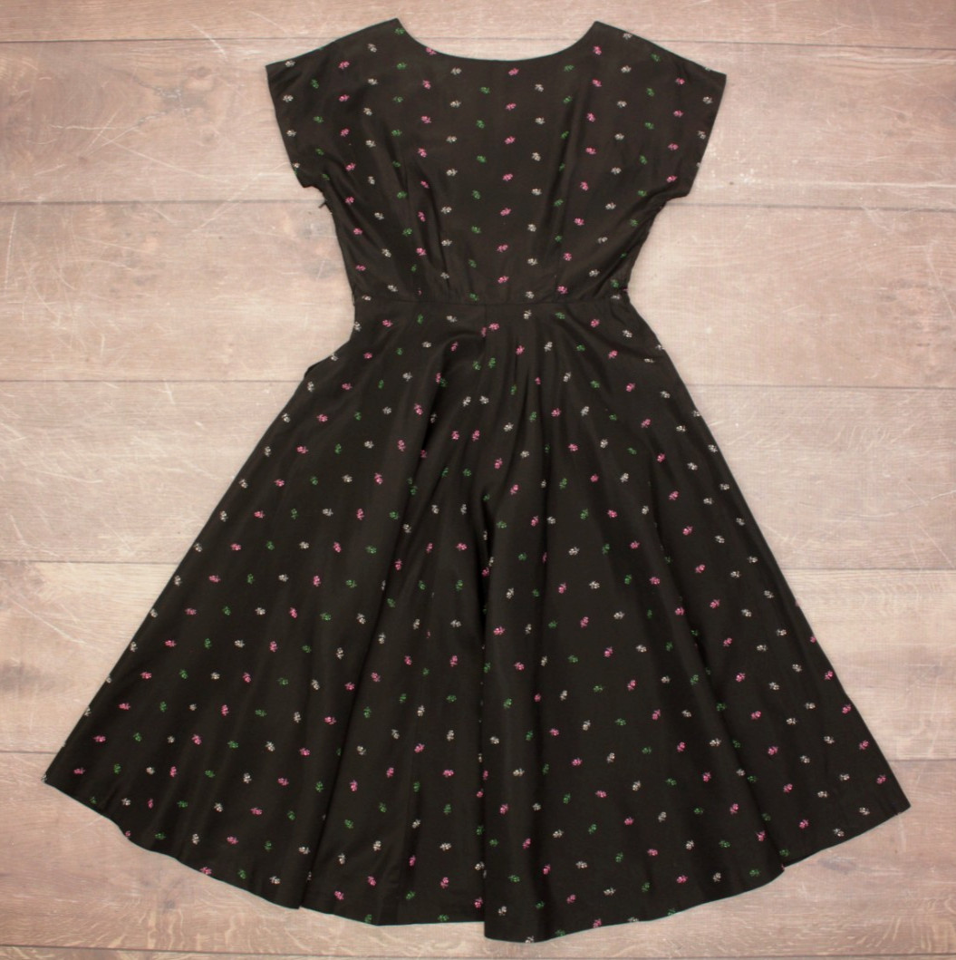 VTG Women’s 50s Black W/ Multi Color Floral Print Taffeta Swing Dress S/M 1950s