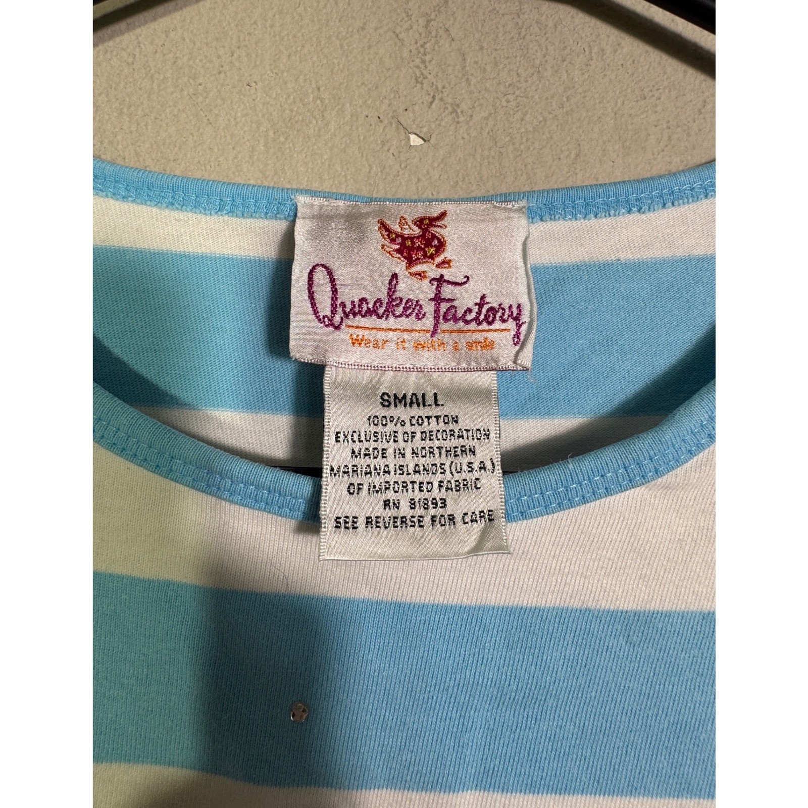 Vintage Quacker Factory Daisy Embroidered Sky Blue Striped Tee Small Cottagecore