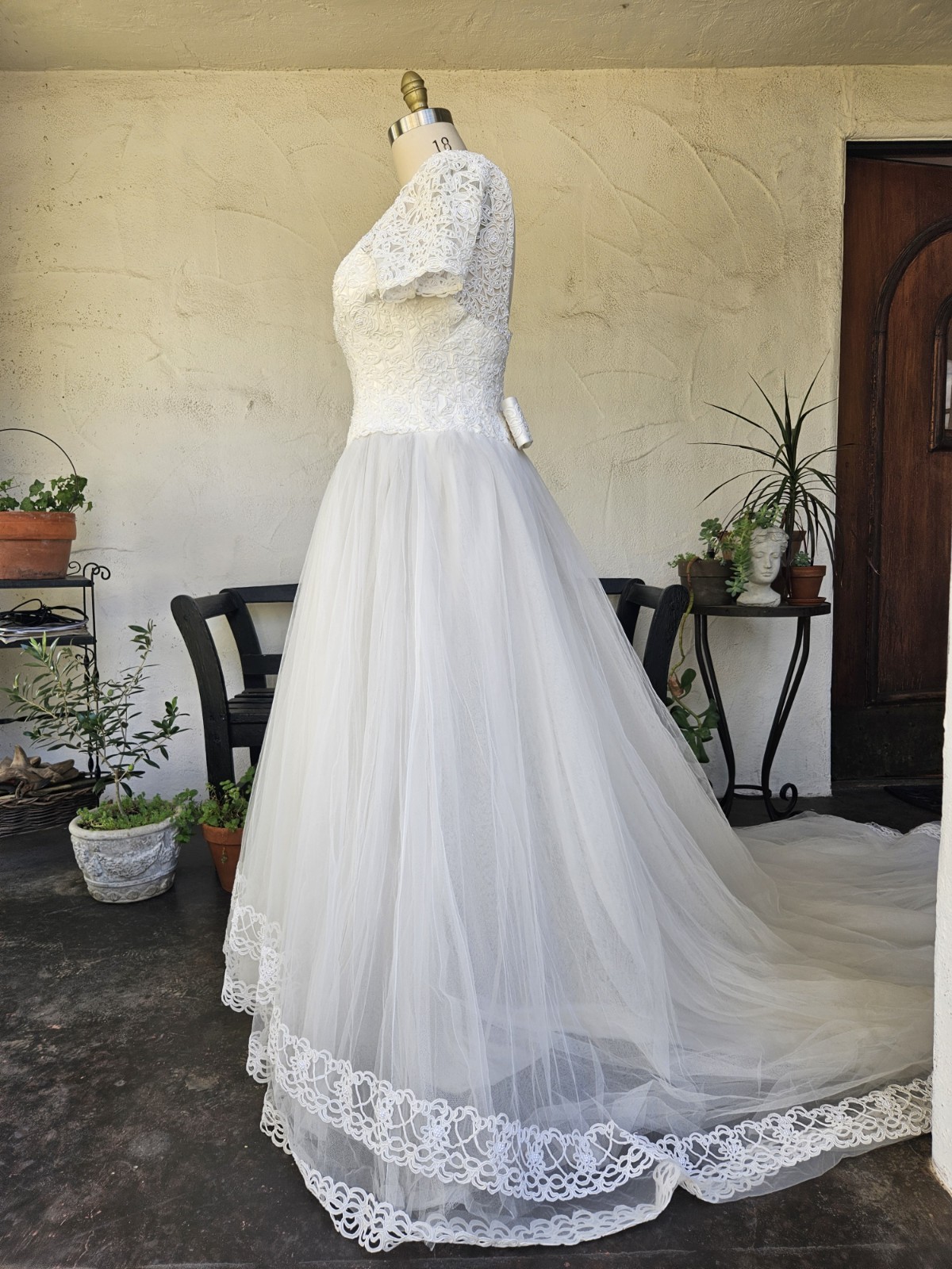 Vintage 90s-y2k Wedding Dress Ballgown Tulle Plus Size 16/18 Sleeves Lace Bridal