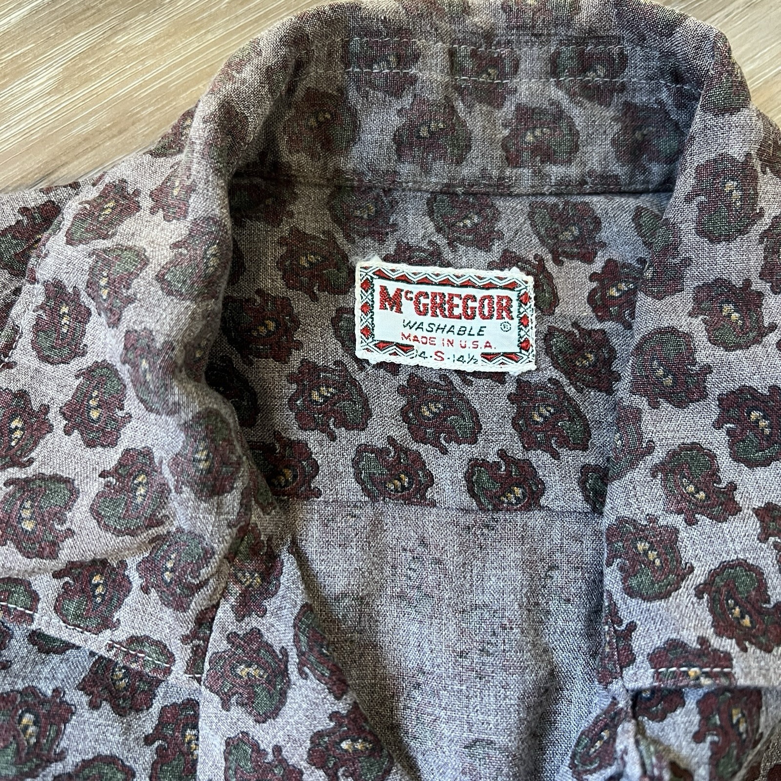 Vintage 50s 60s McGregor Paisley Button-Down Shirt Small Purple Grey Long Sleeve