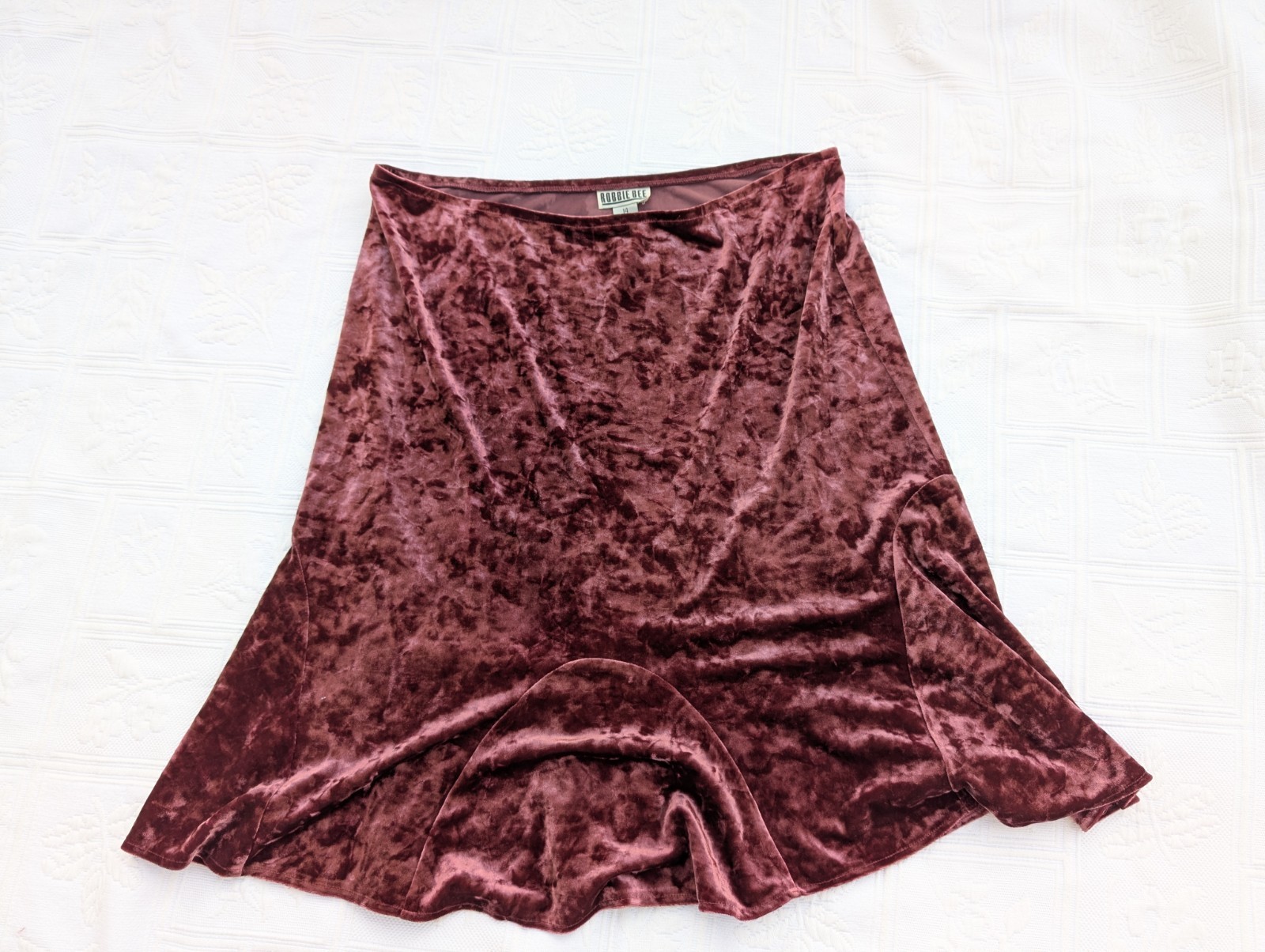 Robbie Bee Skirt Sz 14 Velvet crushed Whimsigoth Fairy Witchy Burgundish Y2K