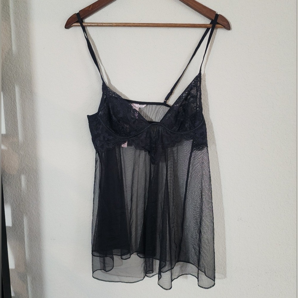Victorias secret large nwt. Bin 20