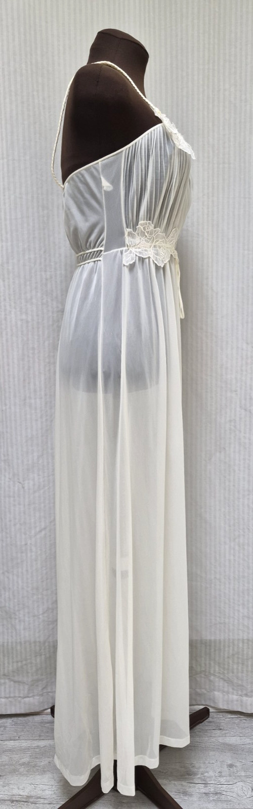 Vintage 2 Piece KICKERNICK Restware Ivory PEIGNOIR Robe & Nightgown -Size S- EUC