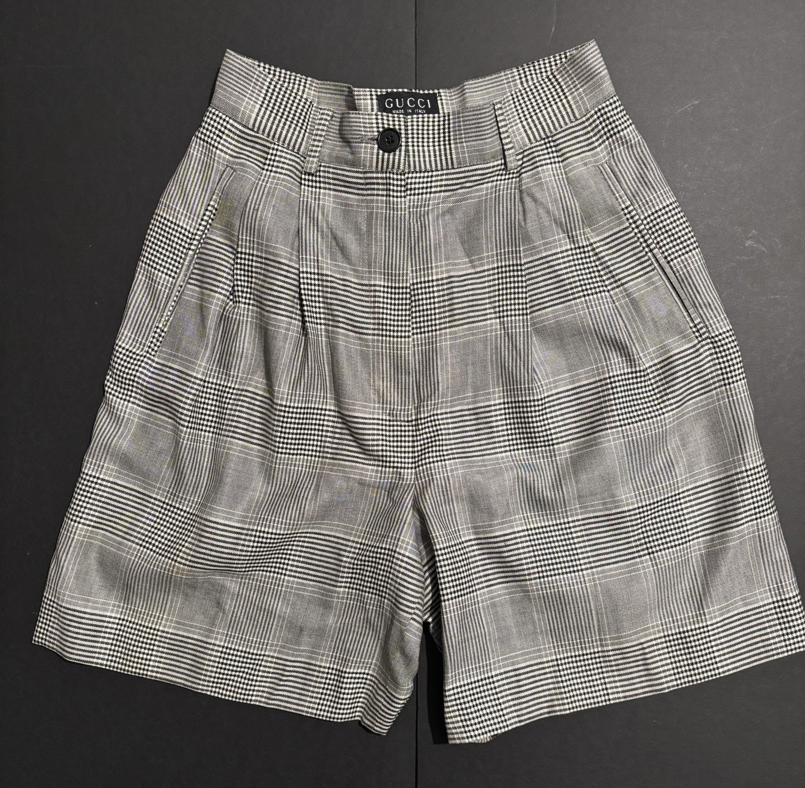 Vintage GUCCI Ladies Glen Plaid Wool Silk Blend Shorts Size 40 Small 25” Waist